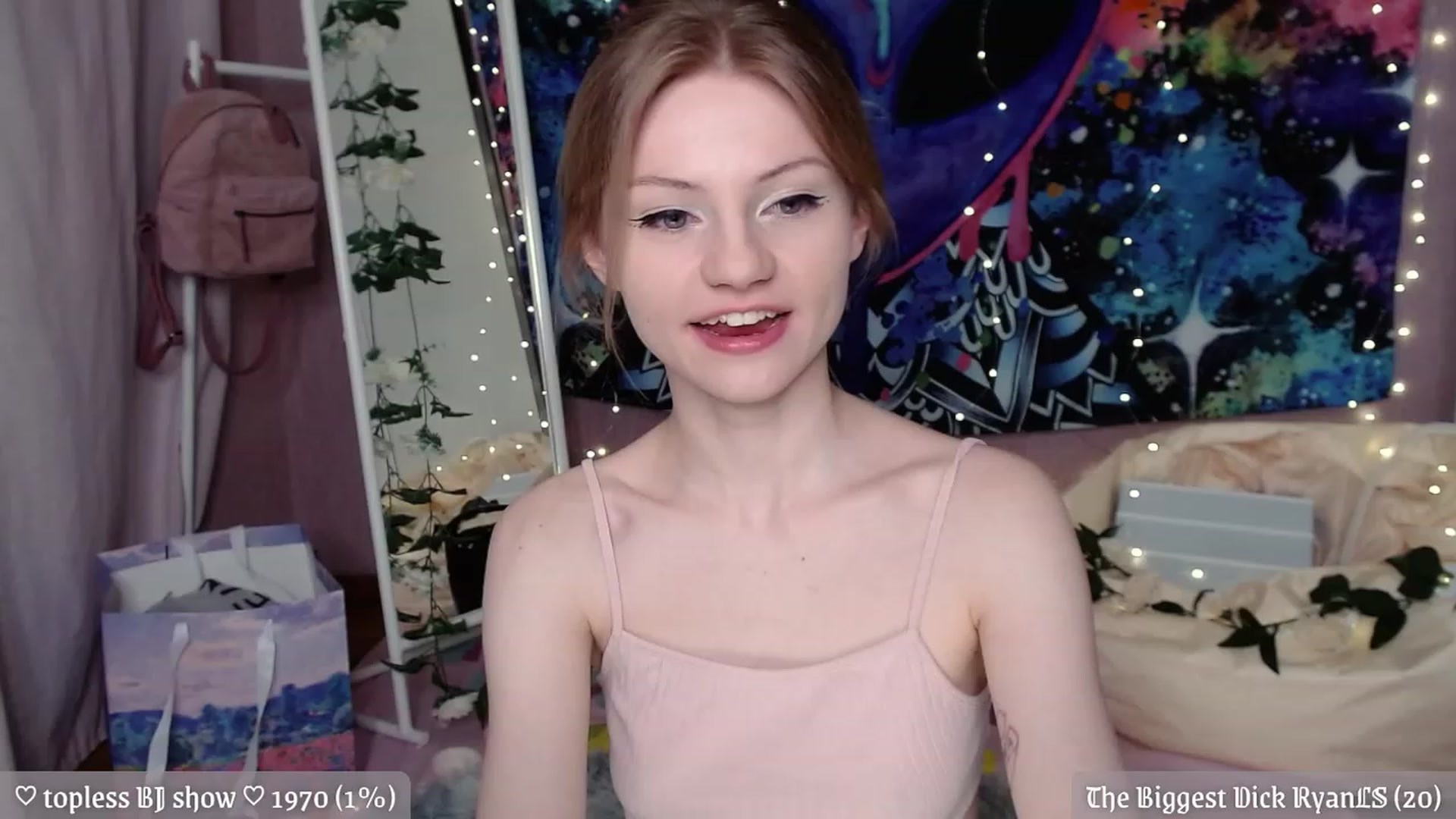 Gallery image thumbnail from JellyFox's myfreecams stream on, 03/26/2023, 21:01 image 12 of 20