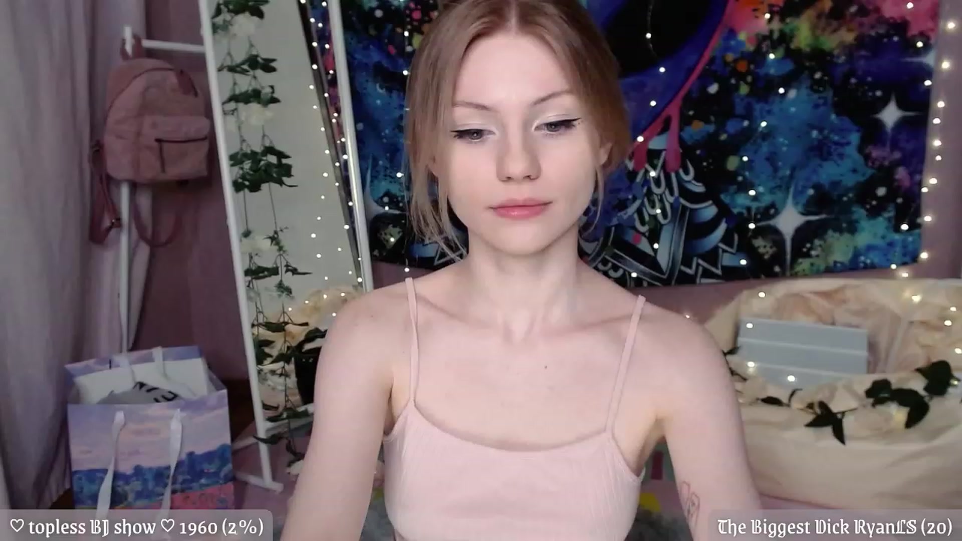 Gallery image thumbnail from JellyFox's myfreecams stream on, 03/26/2023, 21:01 image 16 of 20