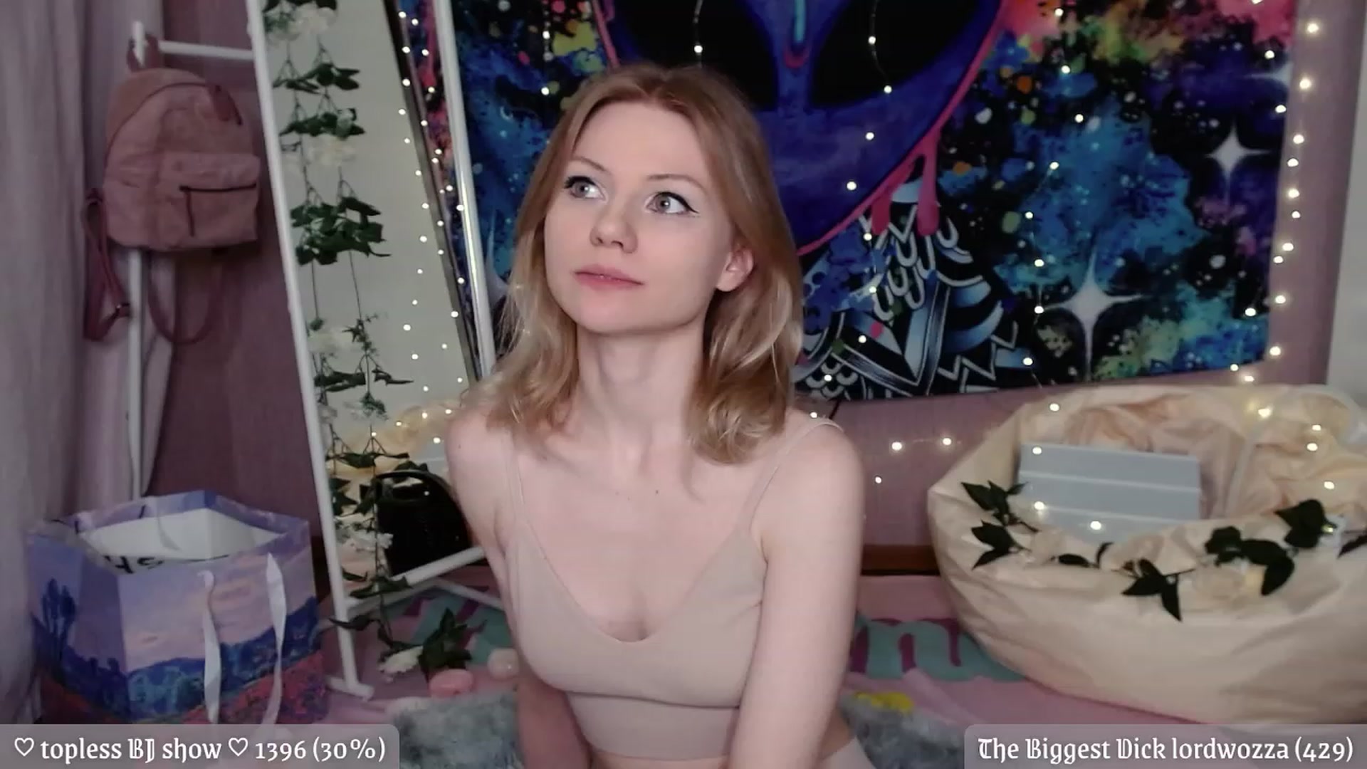Gallery image thumbnail from JellyFox's myfreecams stream on, 03/27/2023, 02:47 image 7 of 20