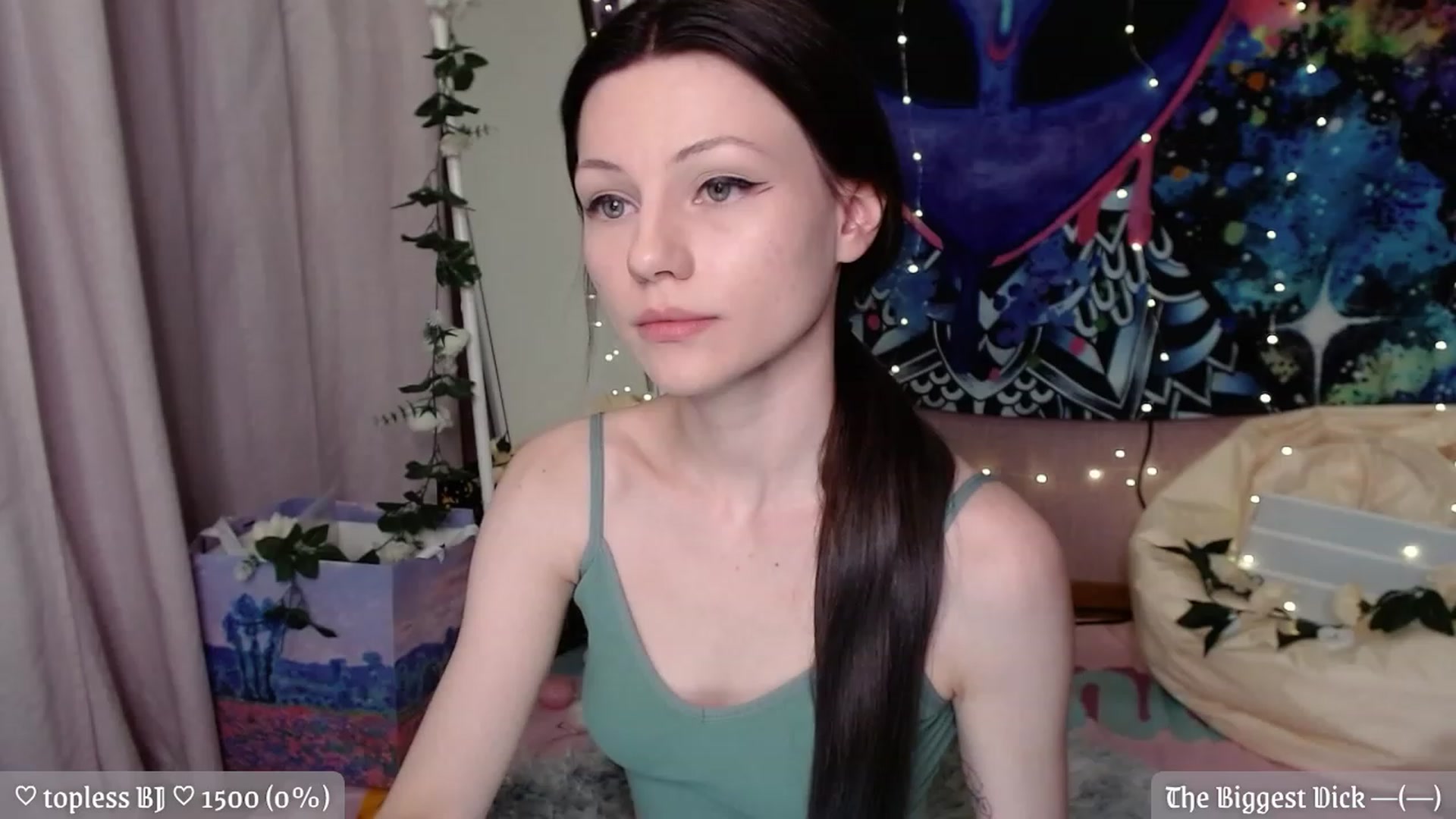 Gallery image thumbnail from JellyFox's myfreecams stream on, 05/13/2023, 20:54 image 2 of 20