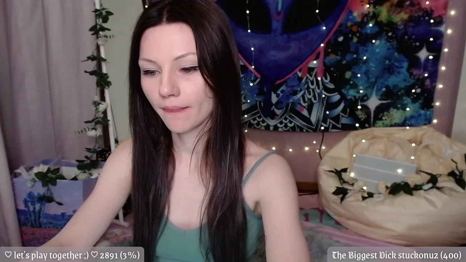 Gallery image thumbnail from JellyFox's myfreecams stream on, 05/13/2023, 20:54 image 17 of 20