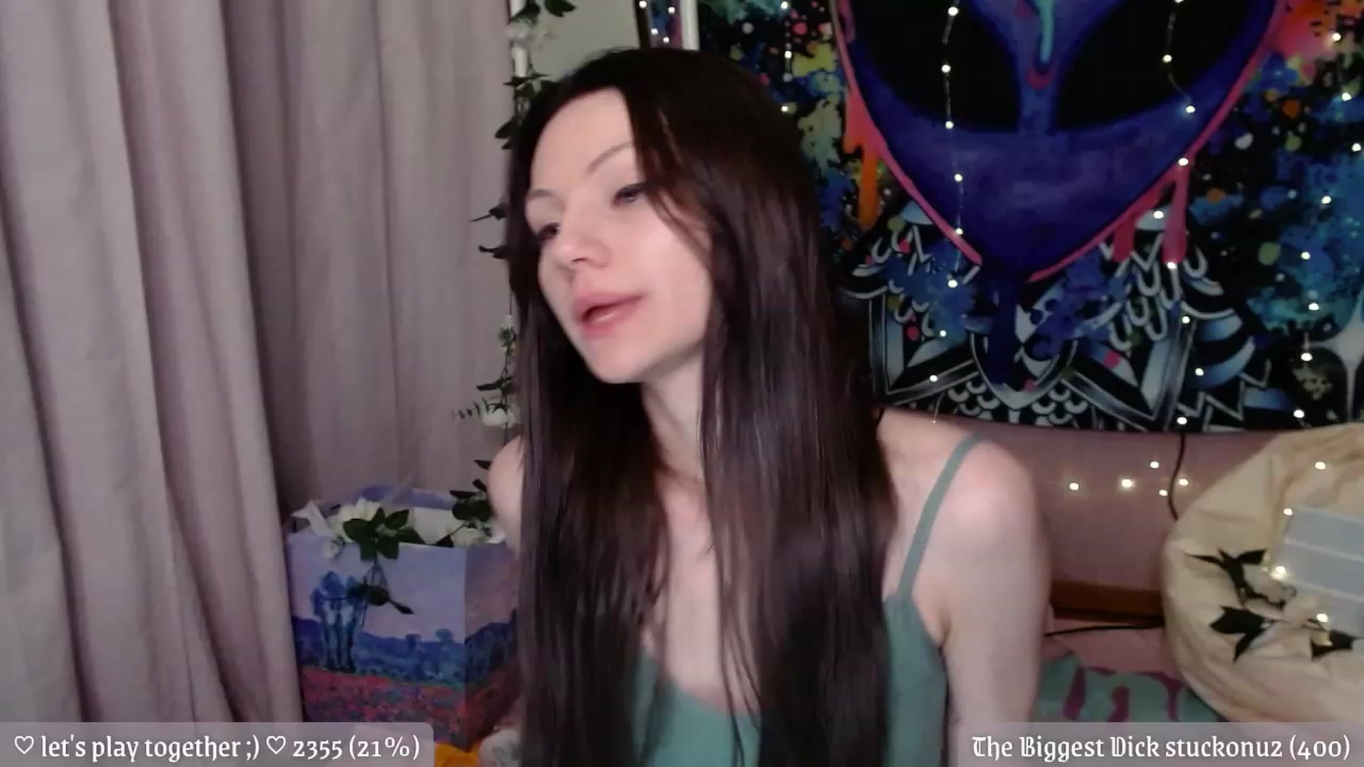 Gallery image thumbnail from JellyFox's myfreecams stream on, 05/13/2023, 23:00 image 5 of 20