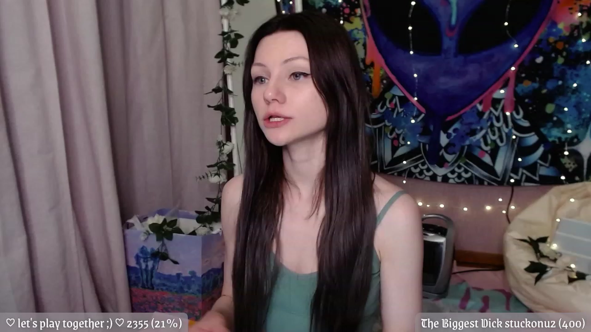 Gallery image thumbnail from JellyFox's myfreecams stream on, 05/13/2023, 23:00 image 6 of 20