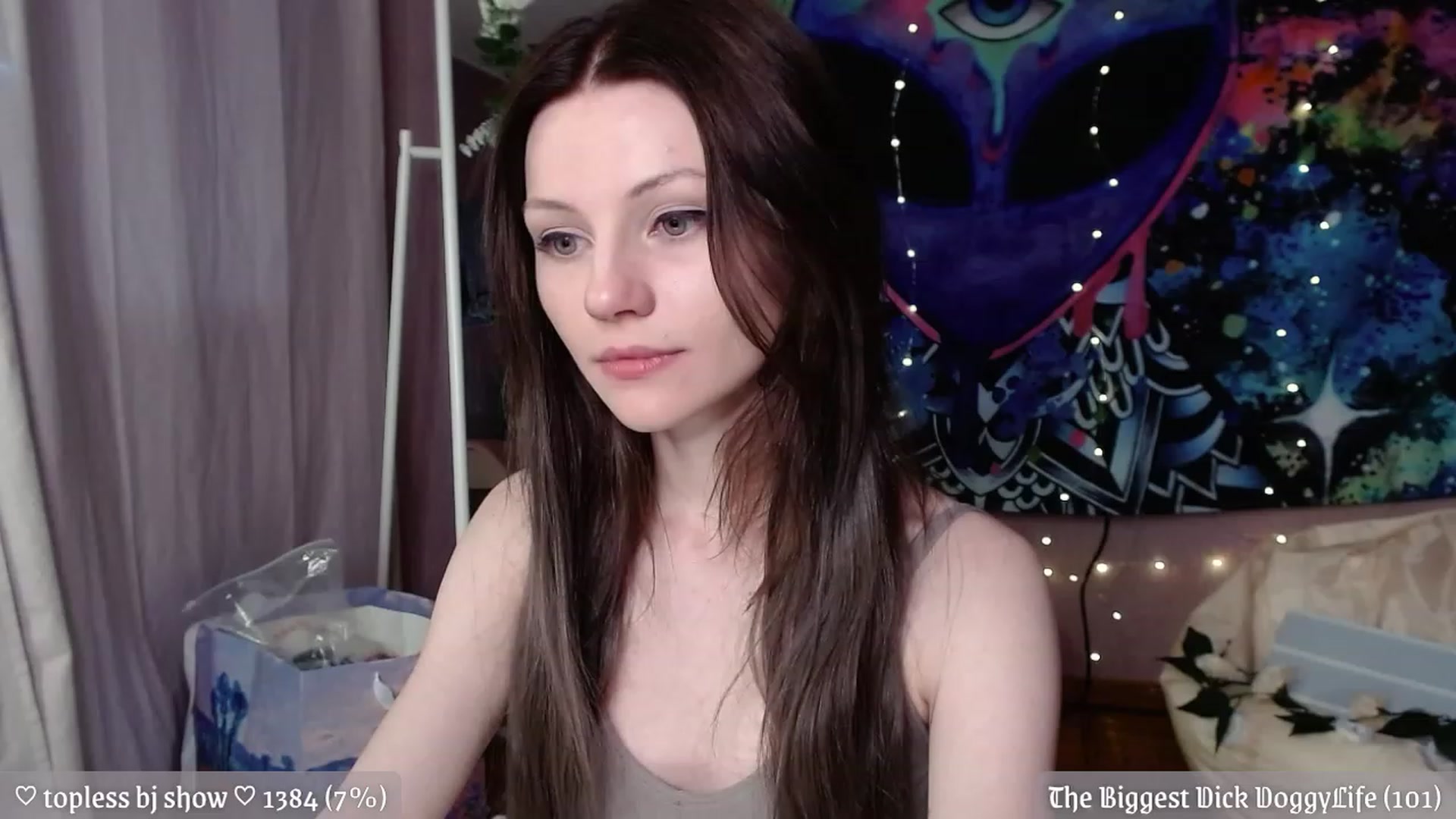 Gallery image thumbnail from JellyFox's myfreecams stream on, 05/21/2023, 02:51 image 6 of 20
