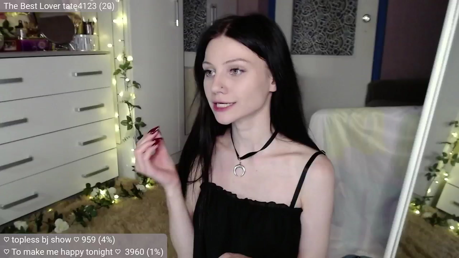 Gallery image thumbnail from JellyFox's myfreecams stream on, 07/29/2024, 01:22 image 8 of 20