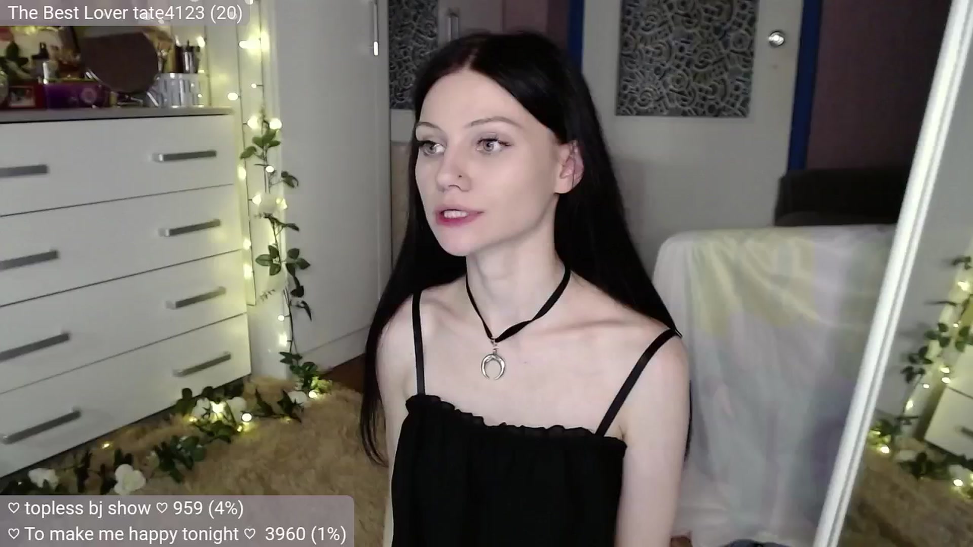 Gallery image thumbnail from JellyFox's myfreecams stream on, 07/29/2024, 02:01 image 5 of 20