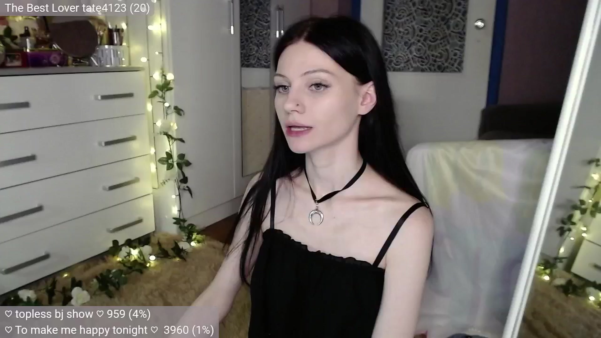 Gallery image thumbnail from JellyFox's myfreecams stream on, 07/29/2024, 02:01 image 1 of 20