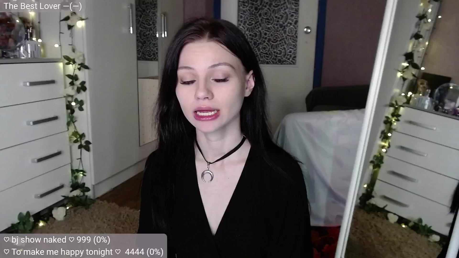 Gallery image thumbnail from JellyFox's myfreecams stream on, 10/21/2024, 02:55 image 6 of 20