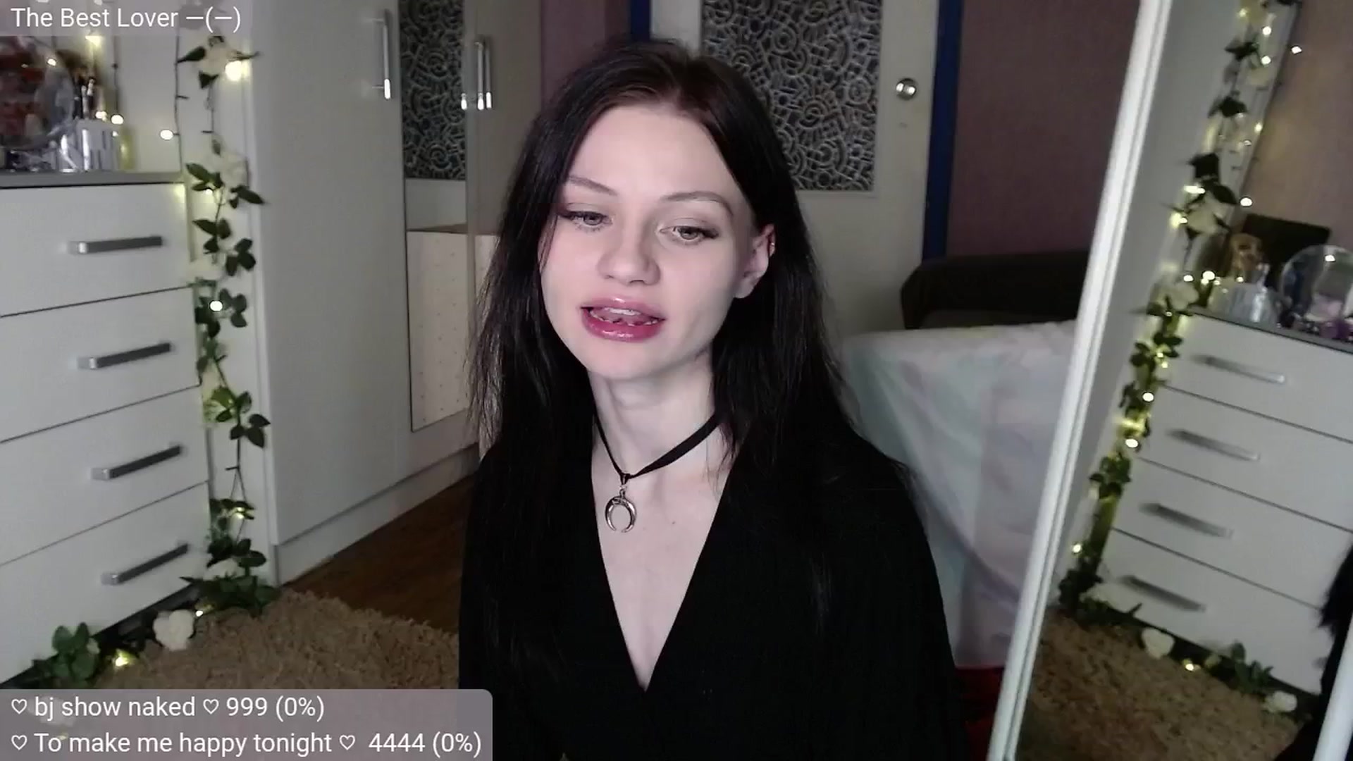 Gallery image thumbnail from JellyFox's myfreecams stream on, 10/21/2024, 02:55 image 3 of 20