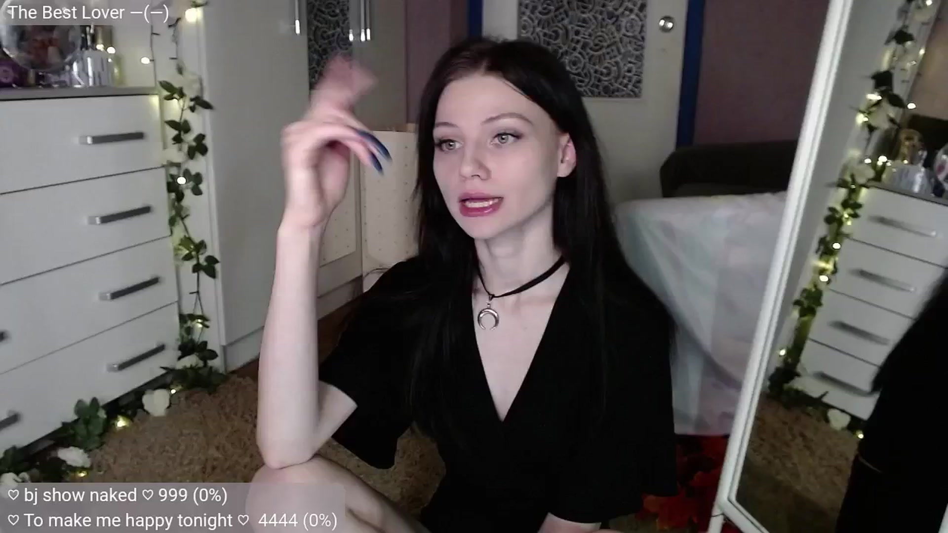 Gallery image thumbnail from JellyFox's myfreecams stream on, 10/21/2024, 02:55 image 17 of 20