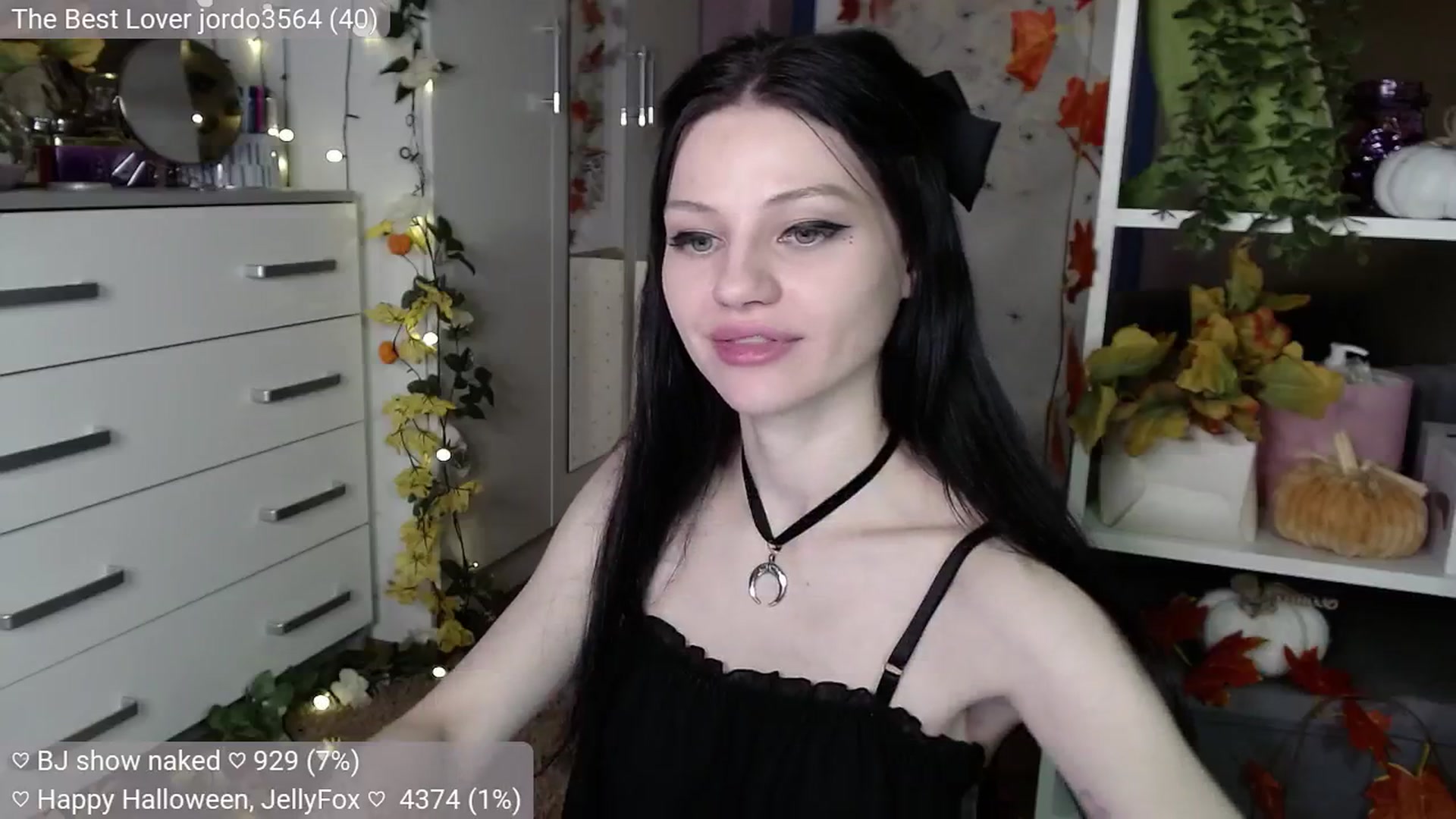 Gallery image thumbnail from JellyFox's myfreecams stream on, 11/01/2024, 07:26 image 8 of 20