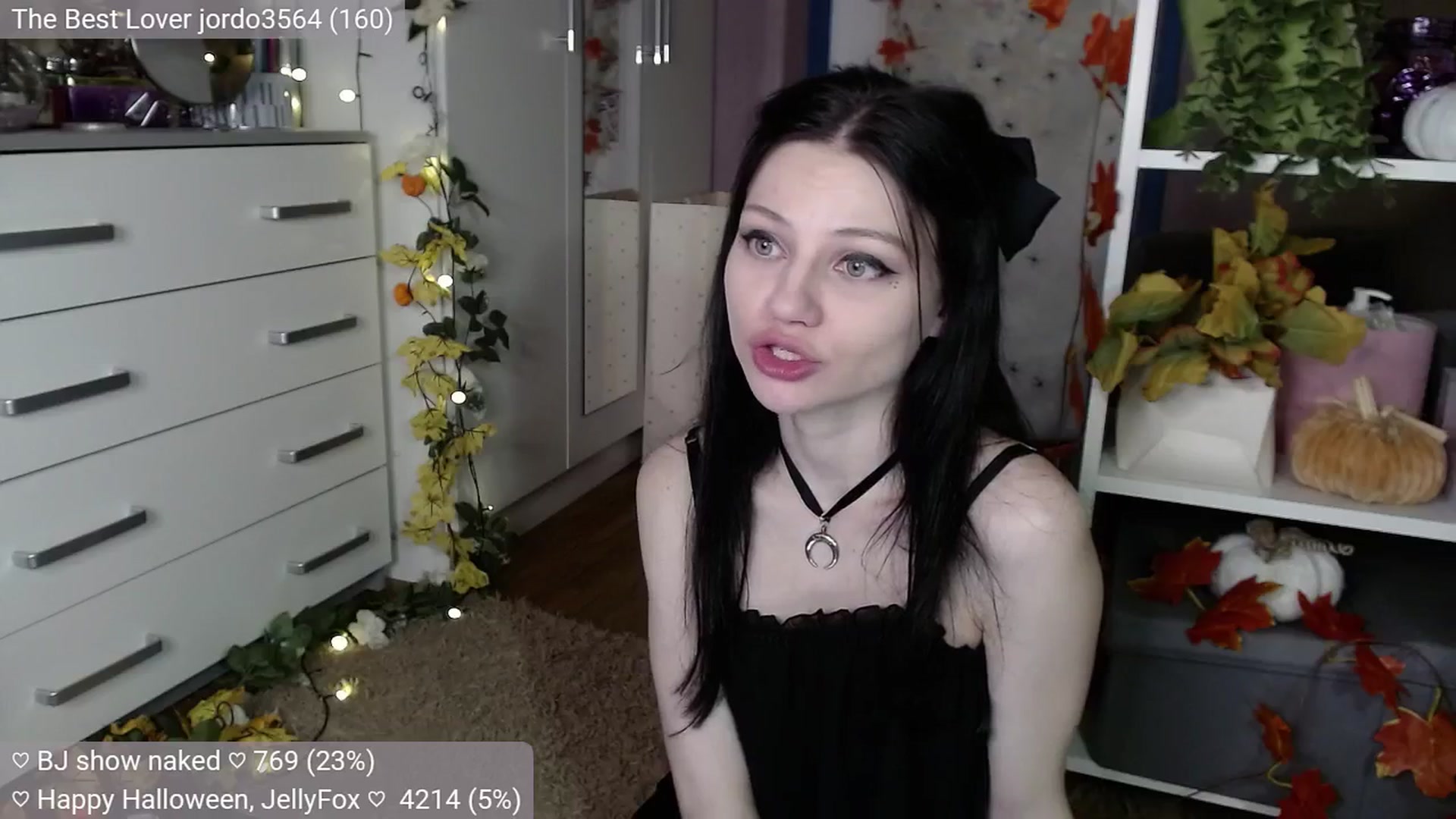 Gallery image thumbnail from JellyFox's myfreecams stream on, 11/01/2024, 07:26 image 16 of 20