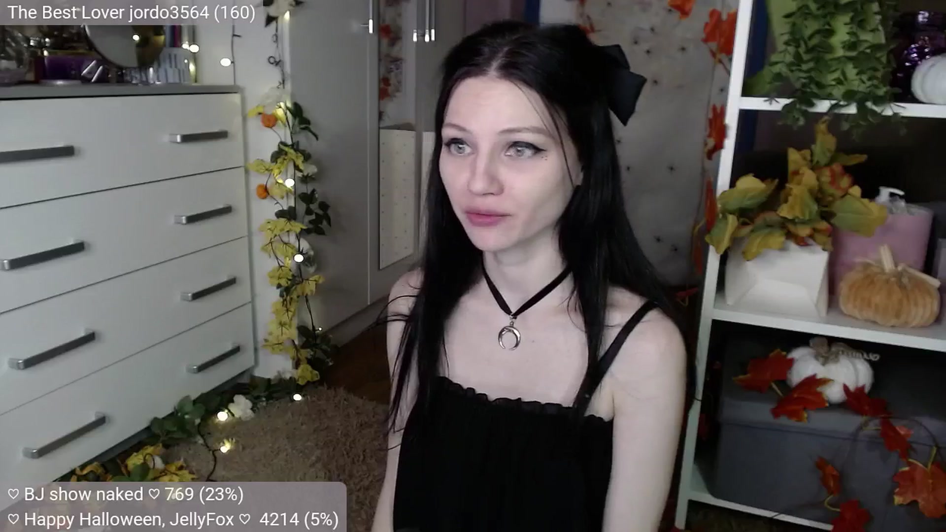 Gallery image thumbnail from JellyFox's myfreecams stream on, 11/01/2024, 07:26 image 10 of 20