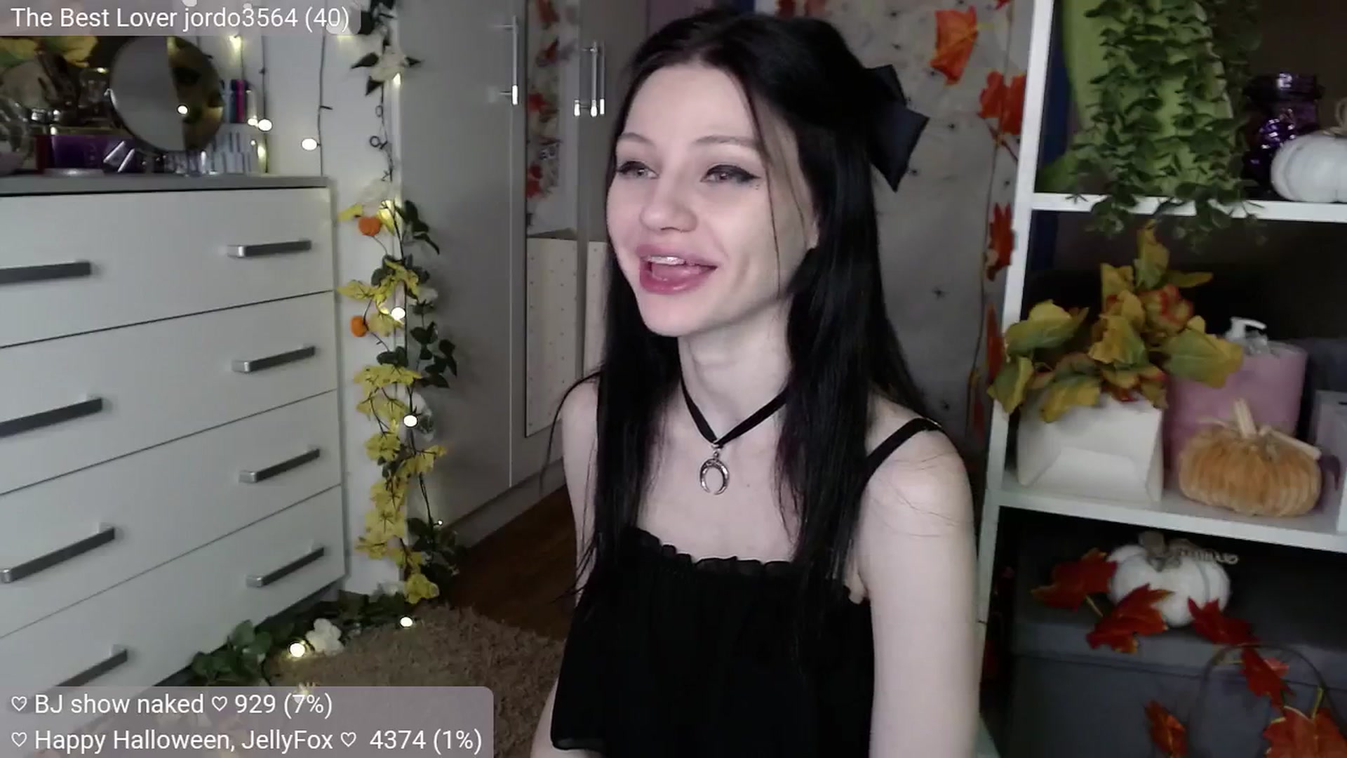Gallery image thumbnail from JellyFox's myfreecams stream on, 11/01/2024, 07:26 image 2 of 20