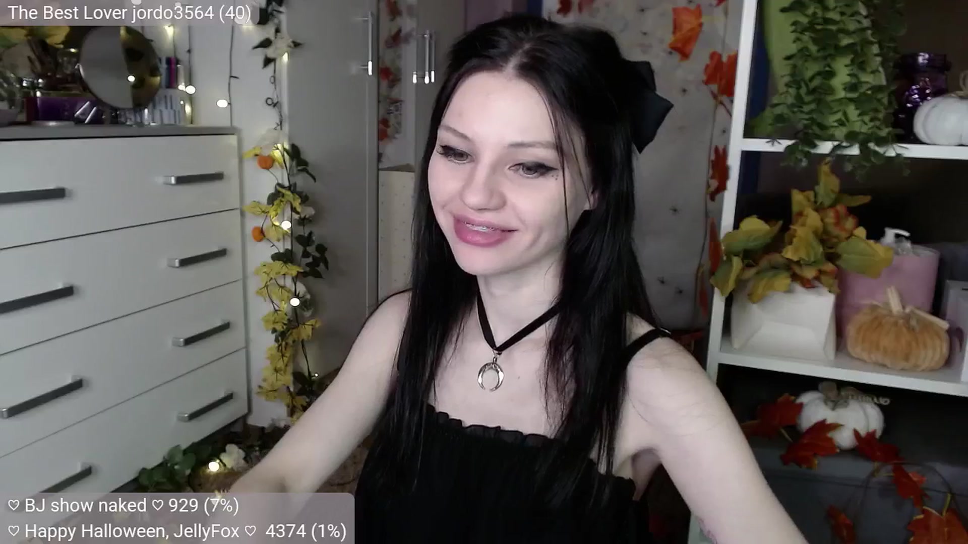 Gallery image thumbnail from JellyFox's myfreecams stream on, 11/01/2024, 07:26 image 3 of 20