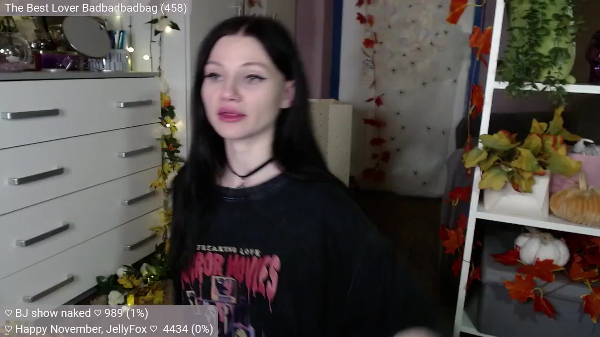 Gallery image thumbnail from JellyFox's myfreecams stream on, 11/04/2024, 02:12 image 18 of 20