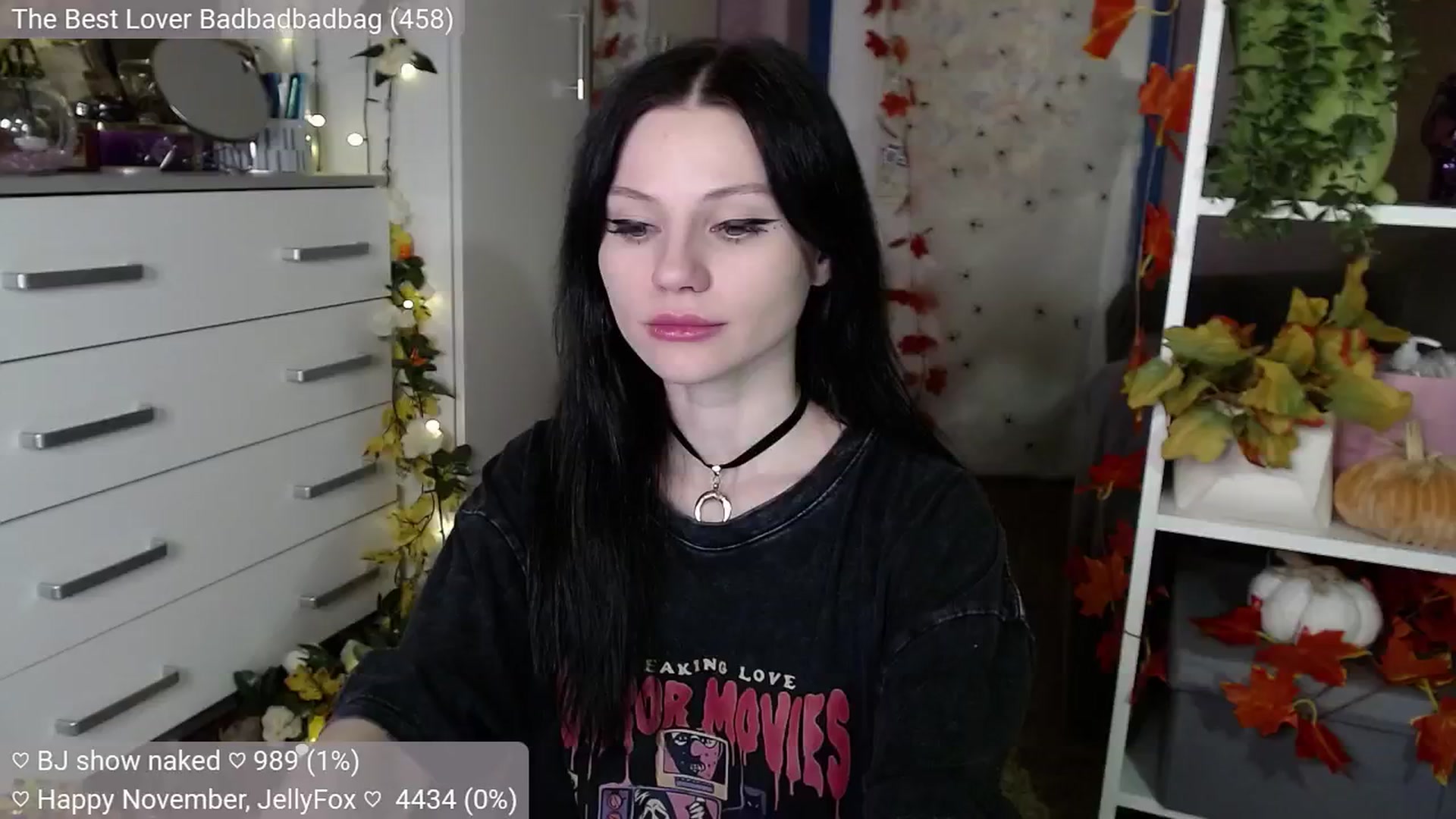Gallery image thumbnail from JellyFox's myfreecams stream on, 11/04/2024, 02:12 image 20 of 20