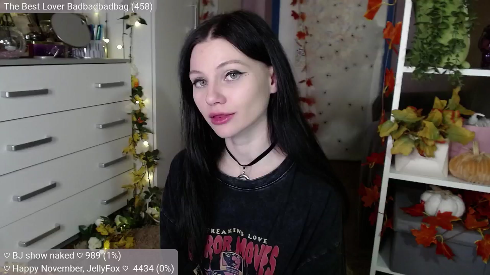 Gallery image thumbnail from JellyFox's myfreecams stream on, 11/04/2024, 02:12 image 15 of 20