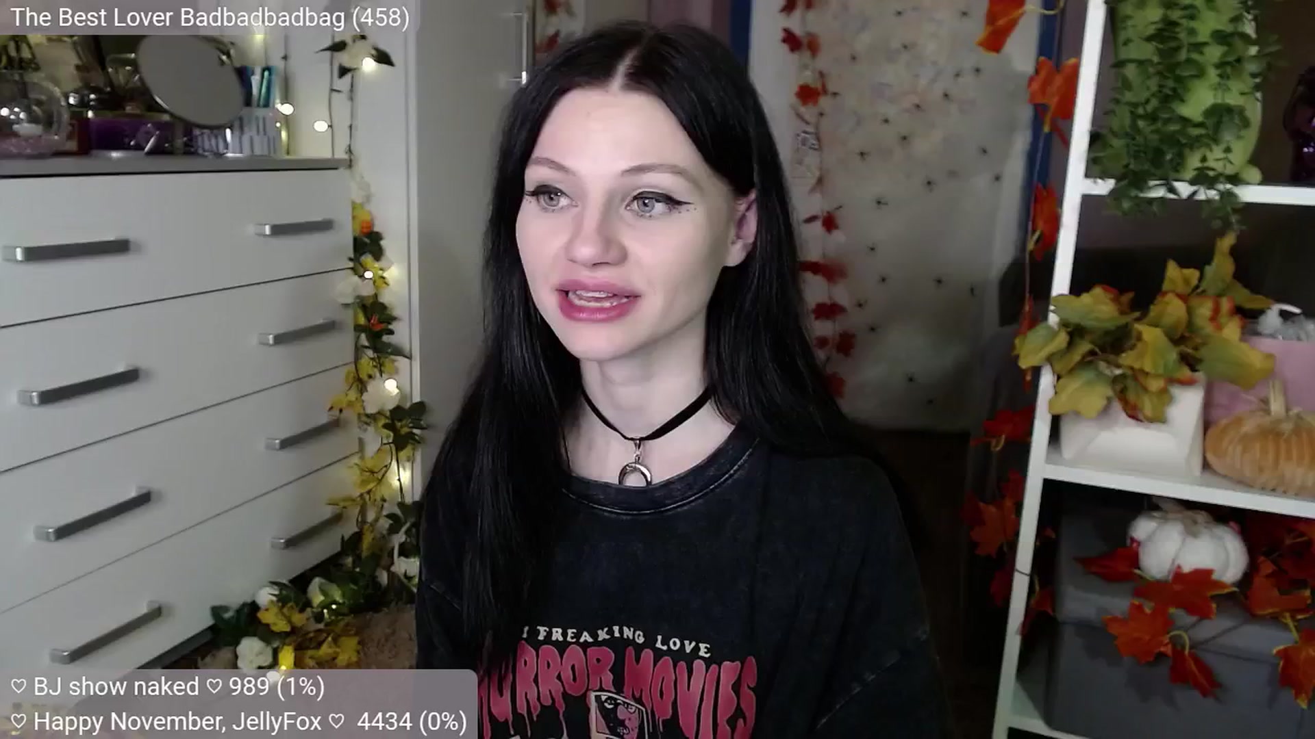 Gallery image thumbnail from JellyFox's myfreecams stream on, 11/04/2024, 02:12 image 17 of 20
