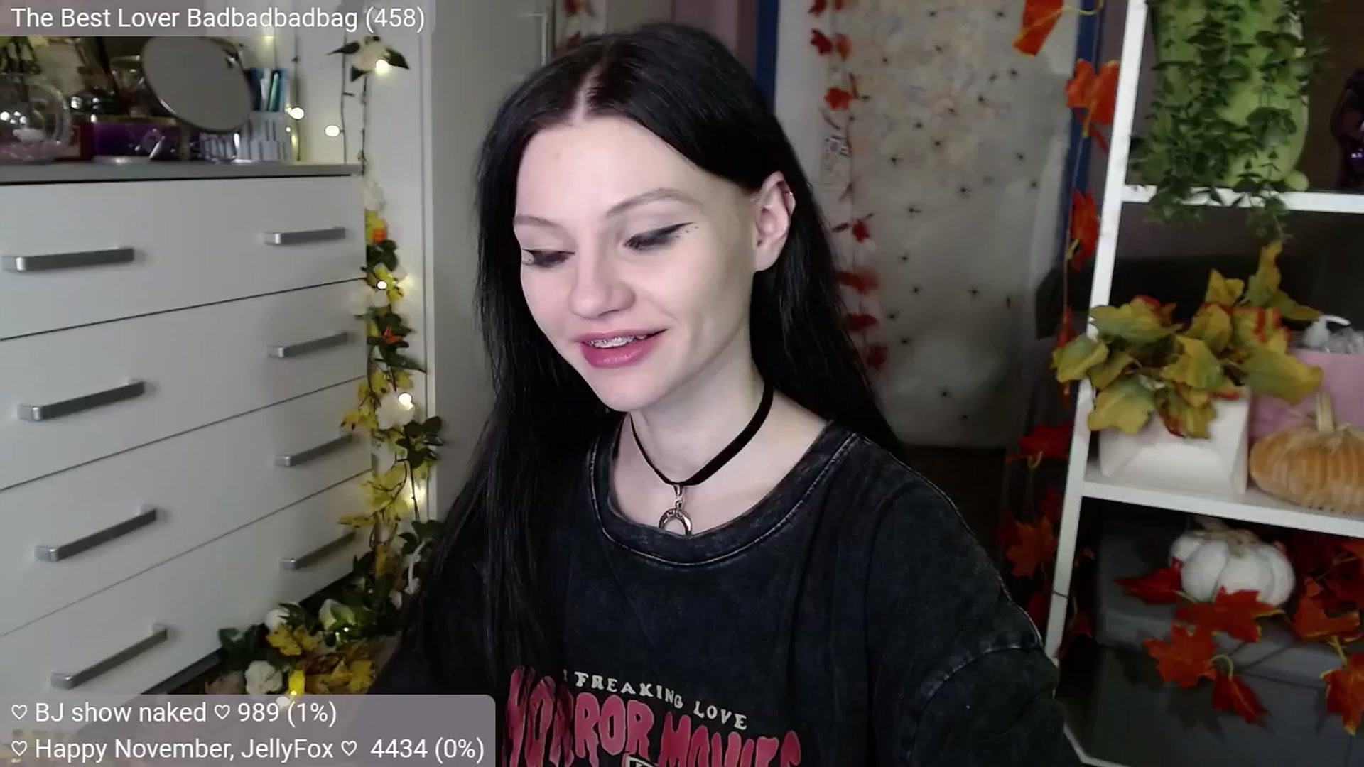 Gallery image thumbnail from JellyFox's myfreecams stream on, 11/04/2024, 02:12 image 9 of 20