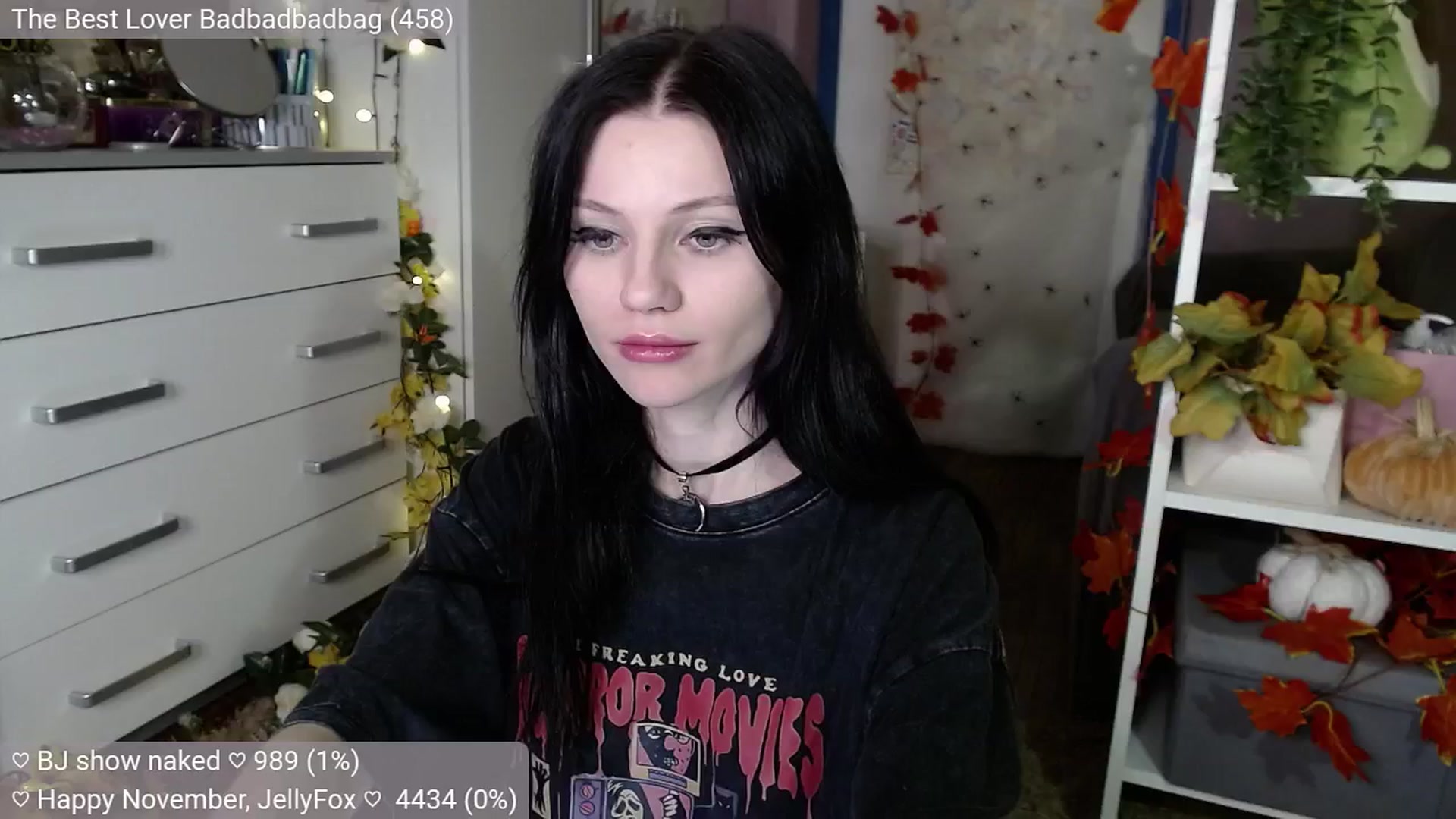 Gallery image thumbnail from JellyFox's myfreecams stream on, 11/04/2024, 03:40 image 9 of 20