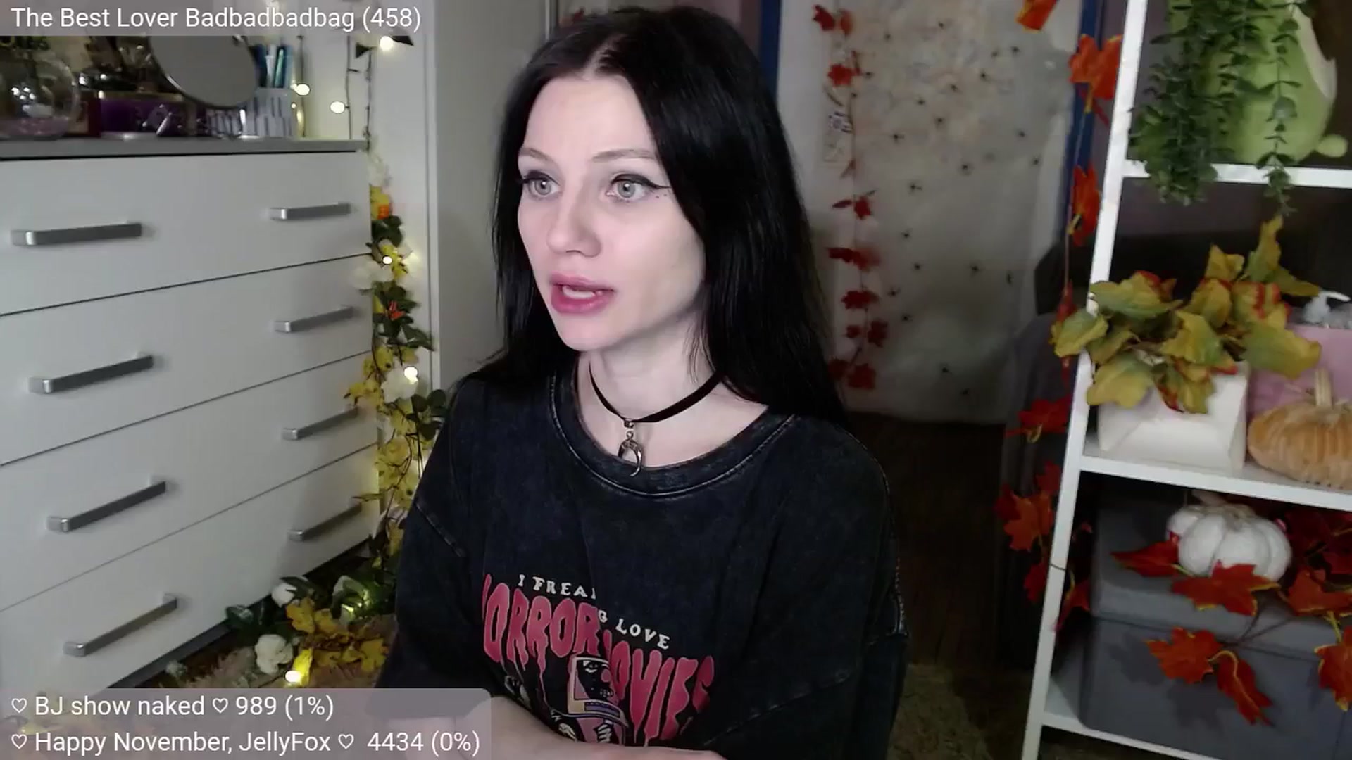 Gallery image thumbnail from JellyFox's myfreecams stream on, 11/04/2024, 03:40 image 17 of 20