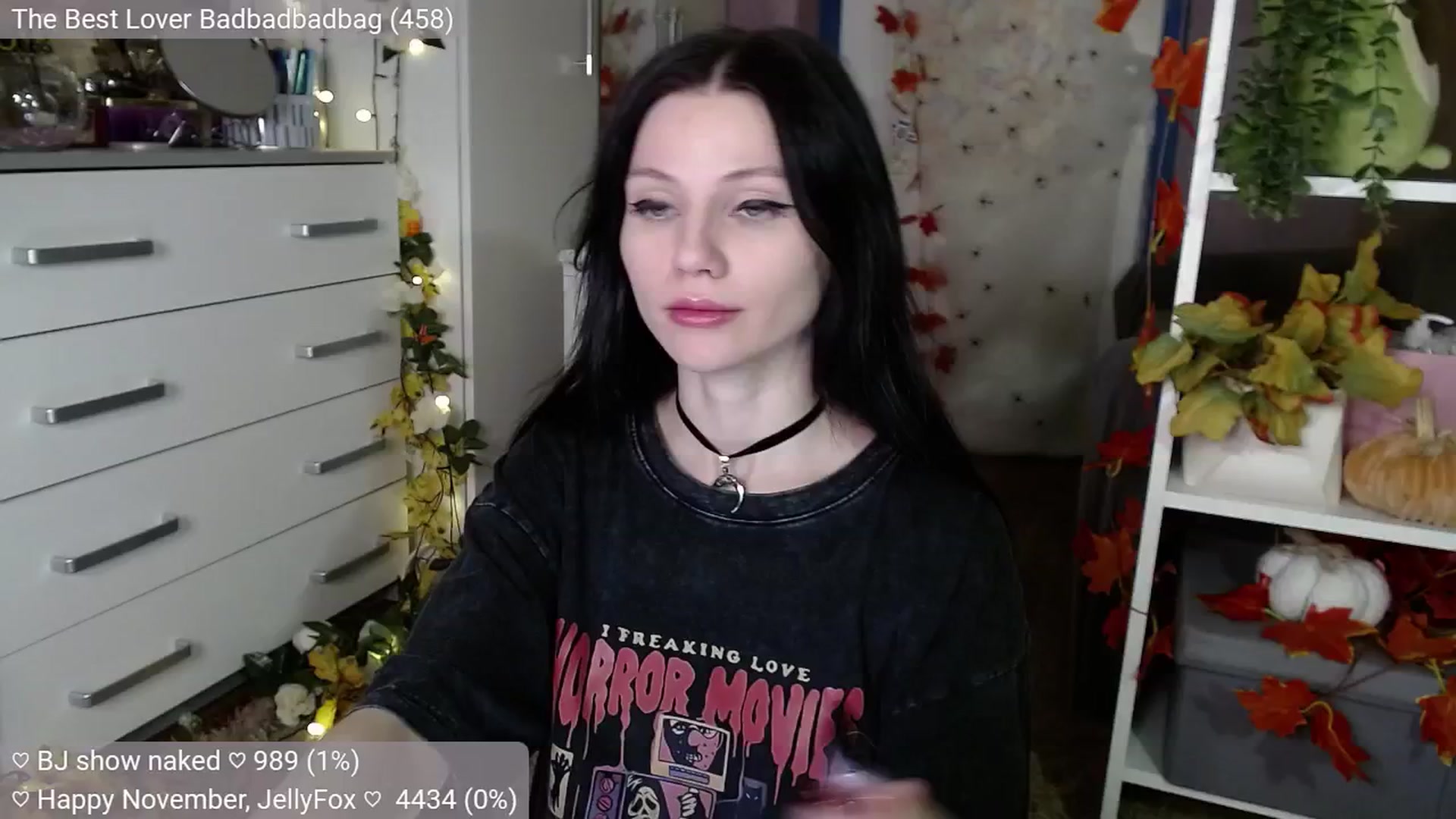 Gallery image thumbnail from JellyFox's myfreecams stream on, 11/04/2024, 03:40 image 8 of 20