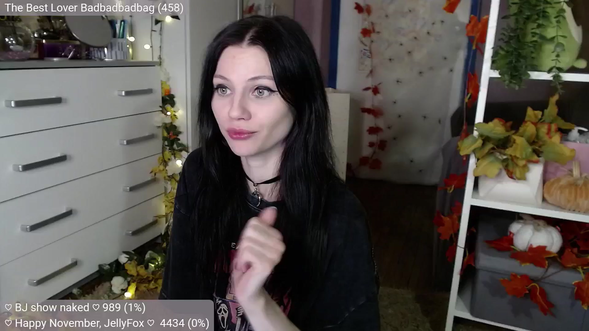Gallery image thumbnail from JellyFox's myfreecams stream on, 11/04/2024, 03:40 image 13 of 20