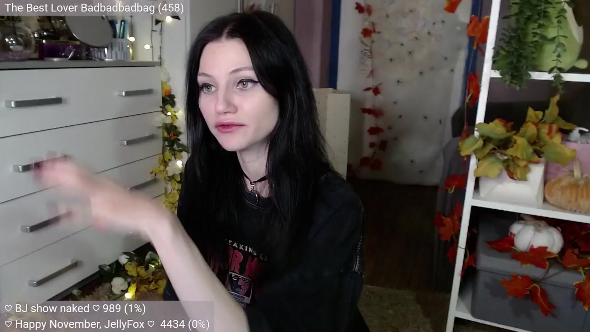 Gallery image thumbnail from JellyFox's myfreecams stream on, 11/04/2024, 03:40 image 14 of 20