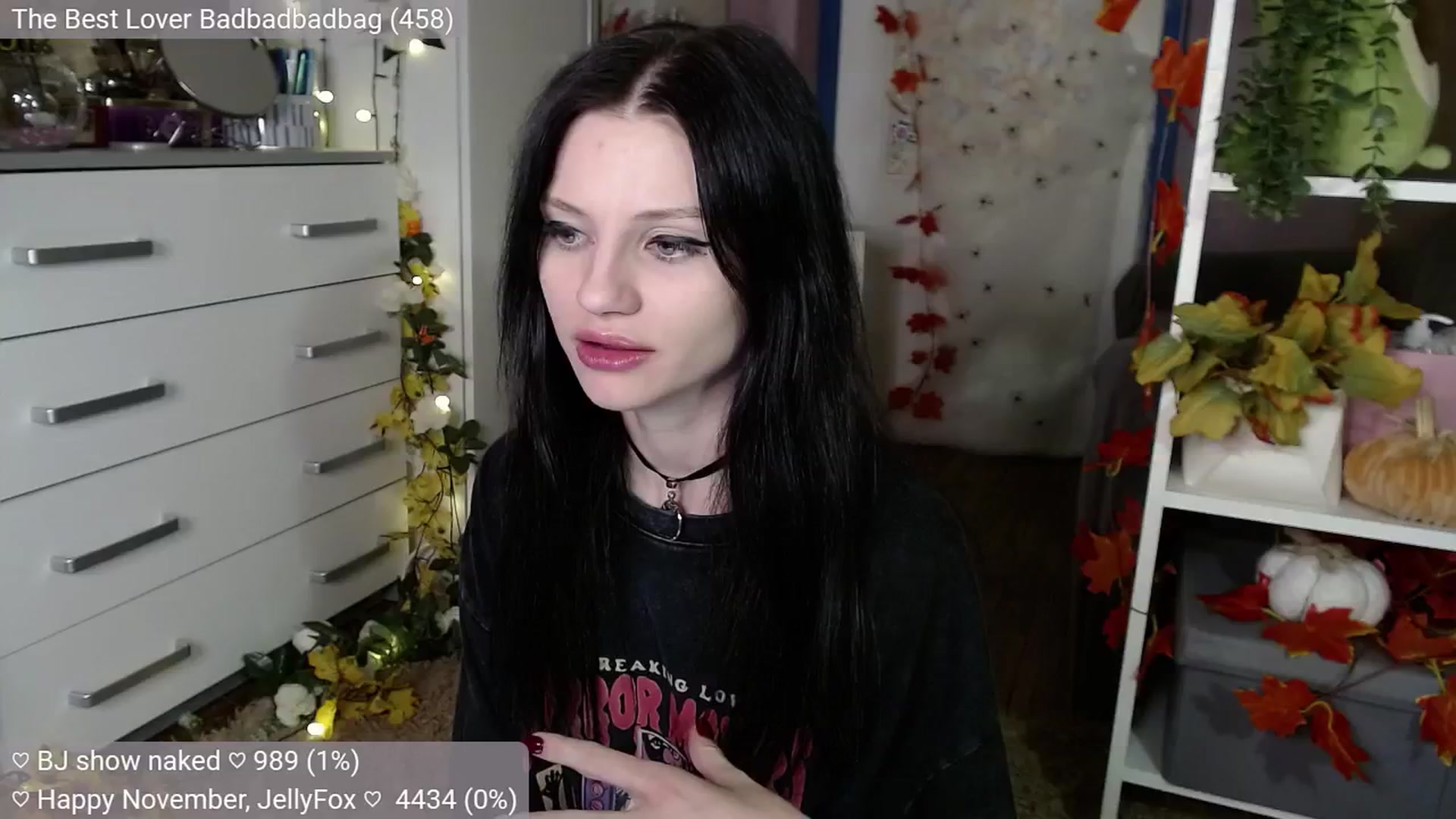 Gallery image thumbnail from JellyFox's myfreecams stream on, 11/04/2024, 03:40 image 16 of 20