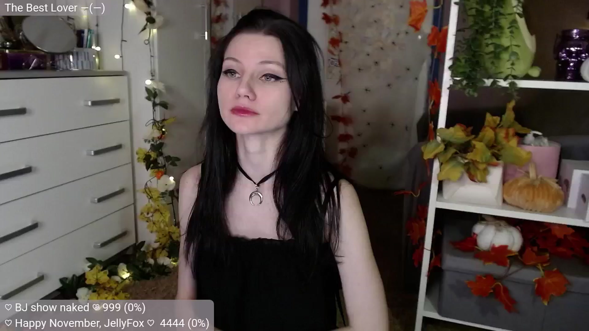 Gallery image thumbnail from JellyFox's myfreecams stream on, 11/06/2024, 02:22 image 10 of 20