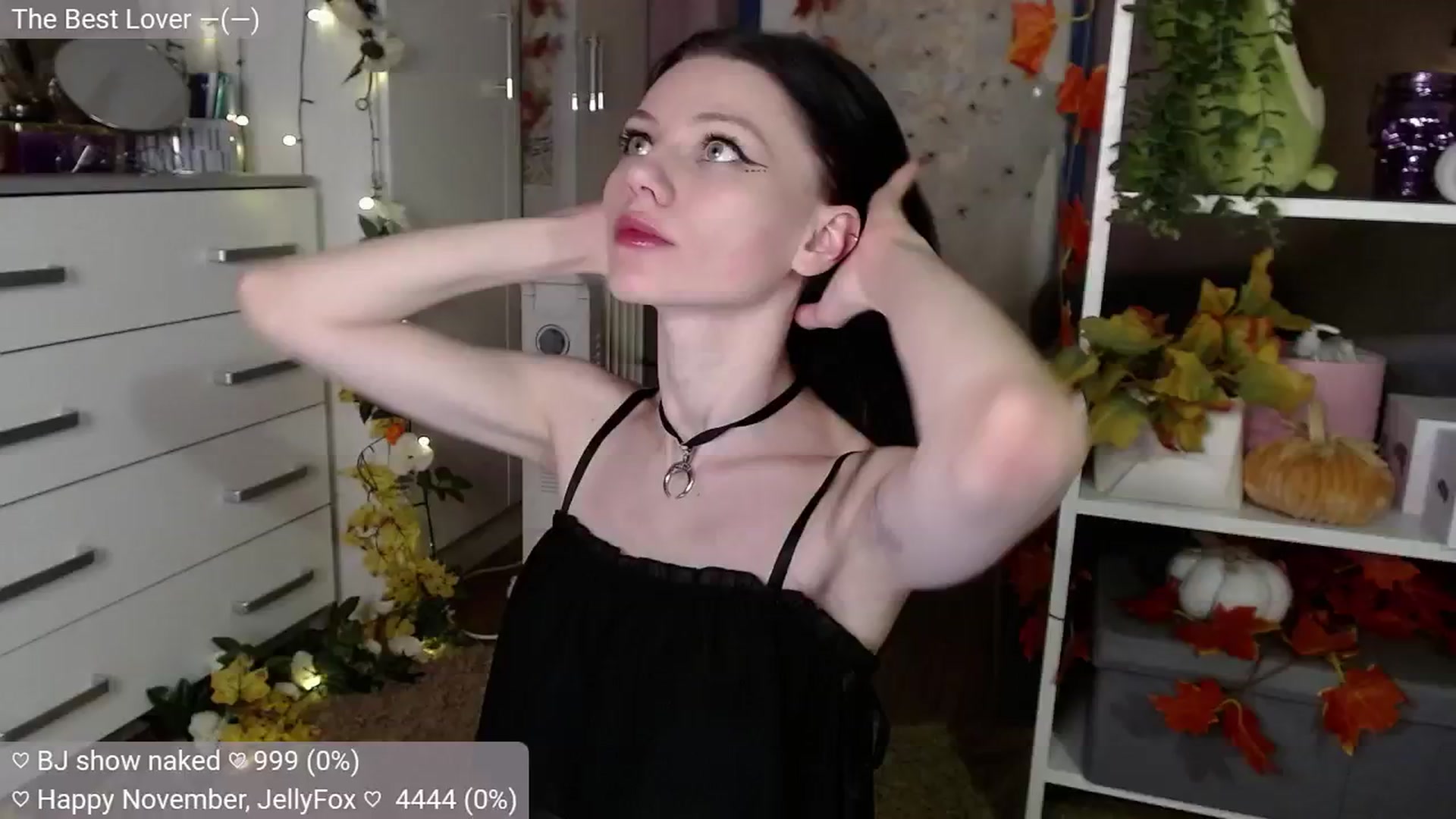 Gallery image thumbnail from JellyFox's myfreecams stream on, 11/06/2024, 02:22 image 15 of 20