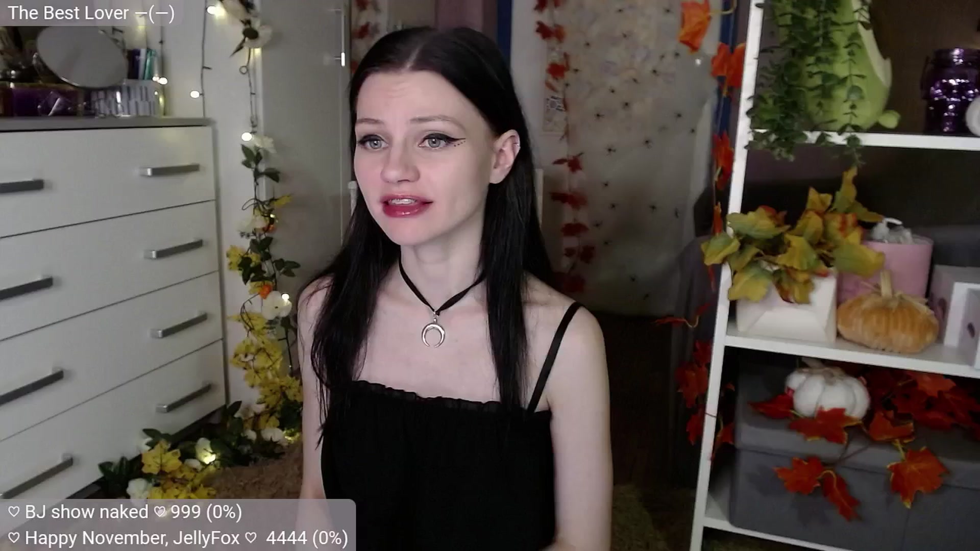 Gallery image thumbnail from JellyFox's myfreecams stream on, 11/06/2024, 02:22 image 11 of 20