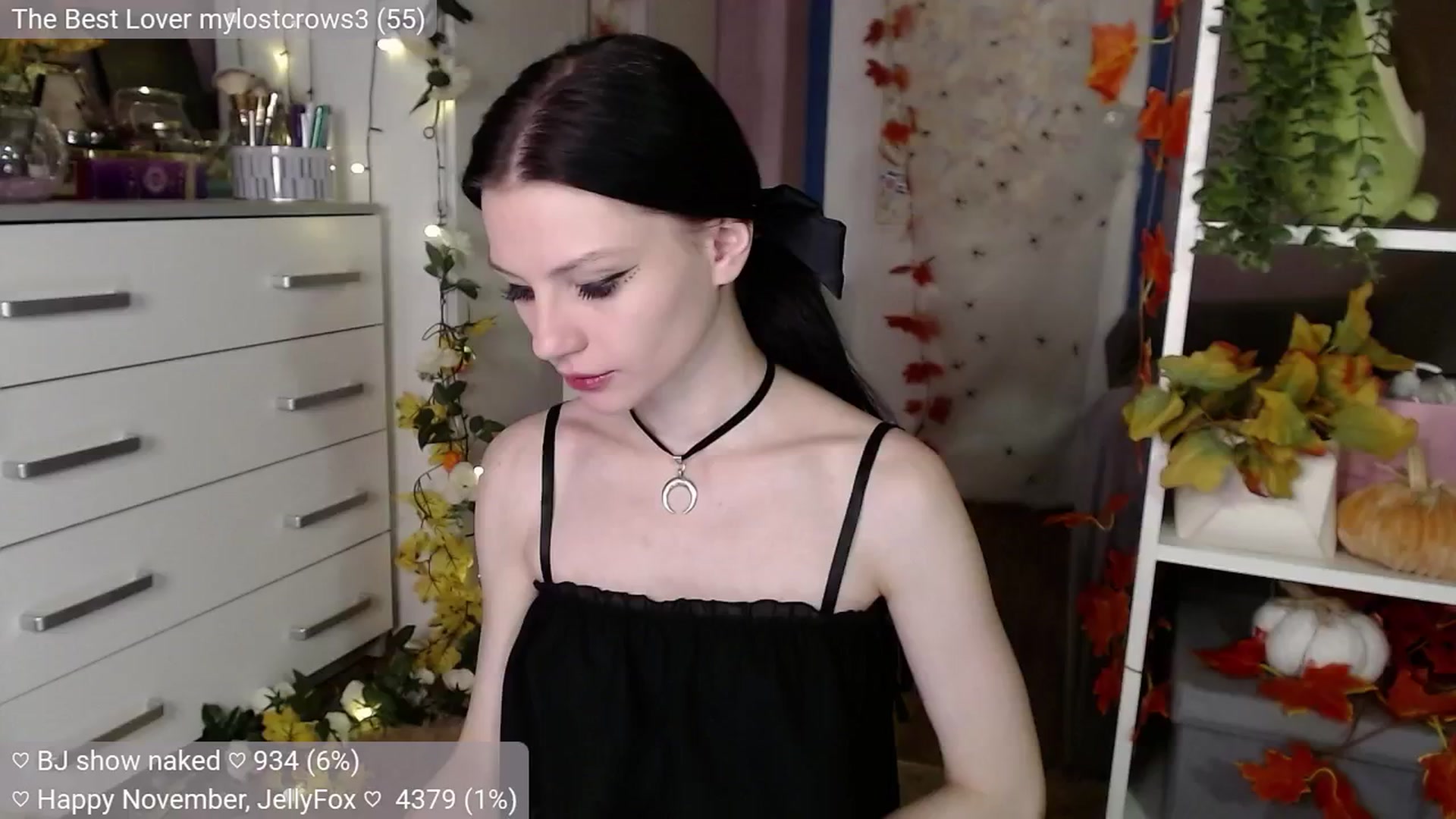 Gallery image thumbnail from JellyFox's myfreecams stream on, 11/06/2024, 07:21 image 2 of 20