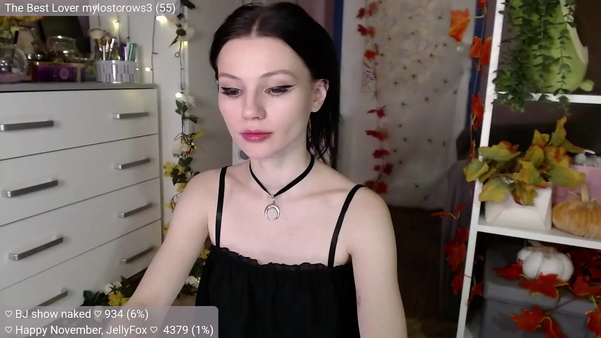 Gallery image thumbnail from JellyFox's myfreecams stream on, 11/06/2024, 07:21 image 3 of 20
