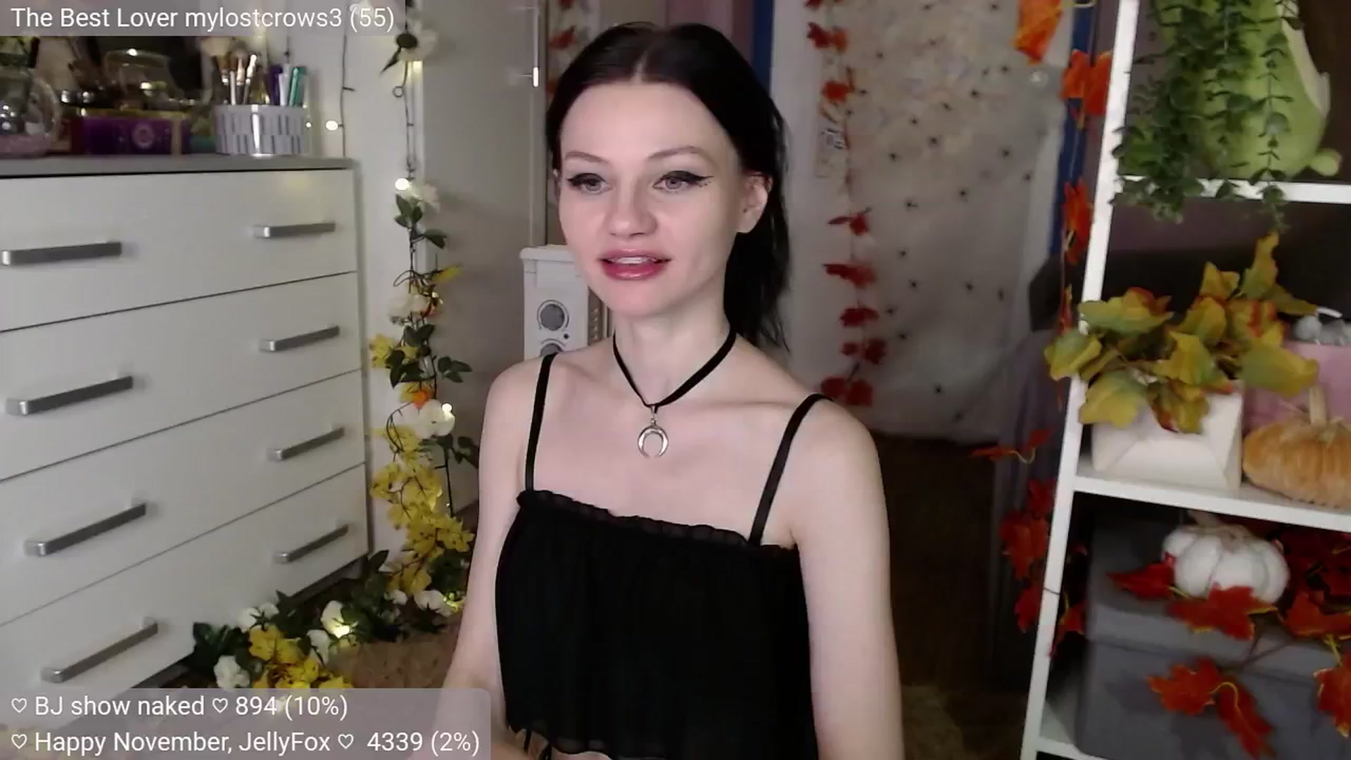 Gallery image thumbnail from JellyFox's myfreecams stream on, 11/06/2024, 07:21 image 8 of 20