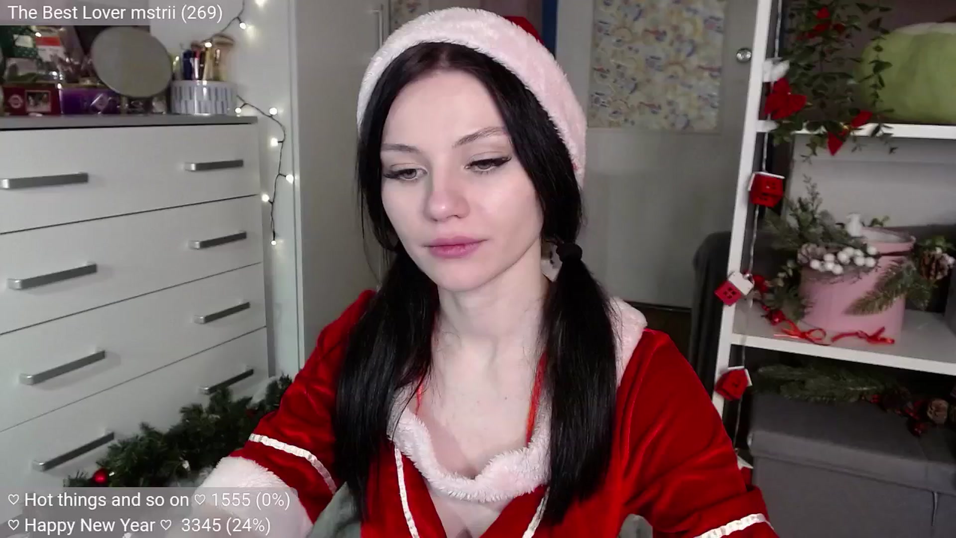 Gallery image thumbnail from JellyFox's myfreecams stream on, 01/03/2025, 07:58 image 7 of 20