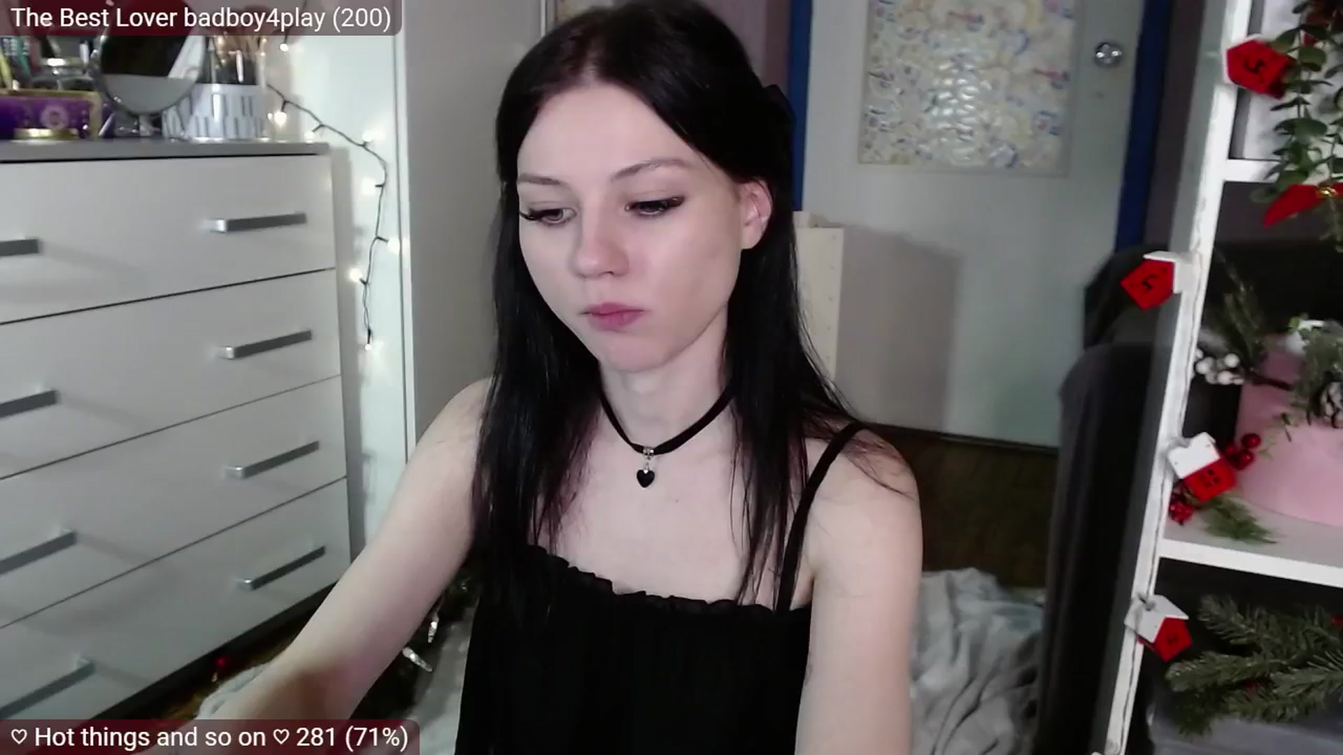 Gallery image thumbnail from JellyFox's myfreecams stream on, 01/10/2025, 08:59 image 6 of 20