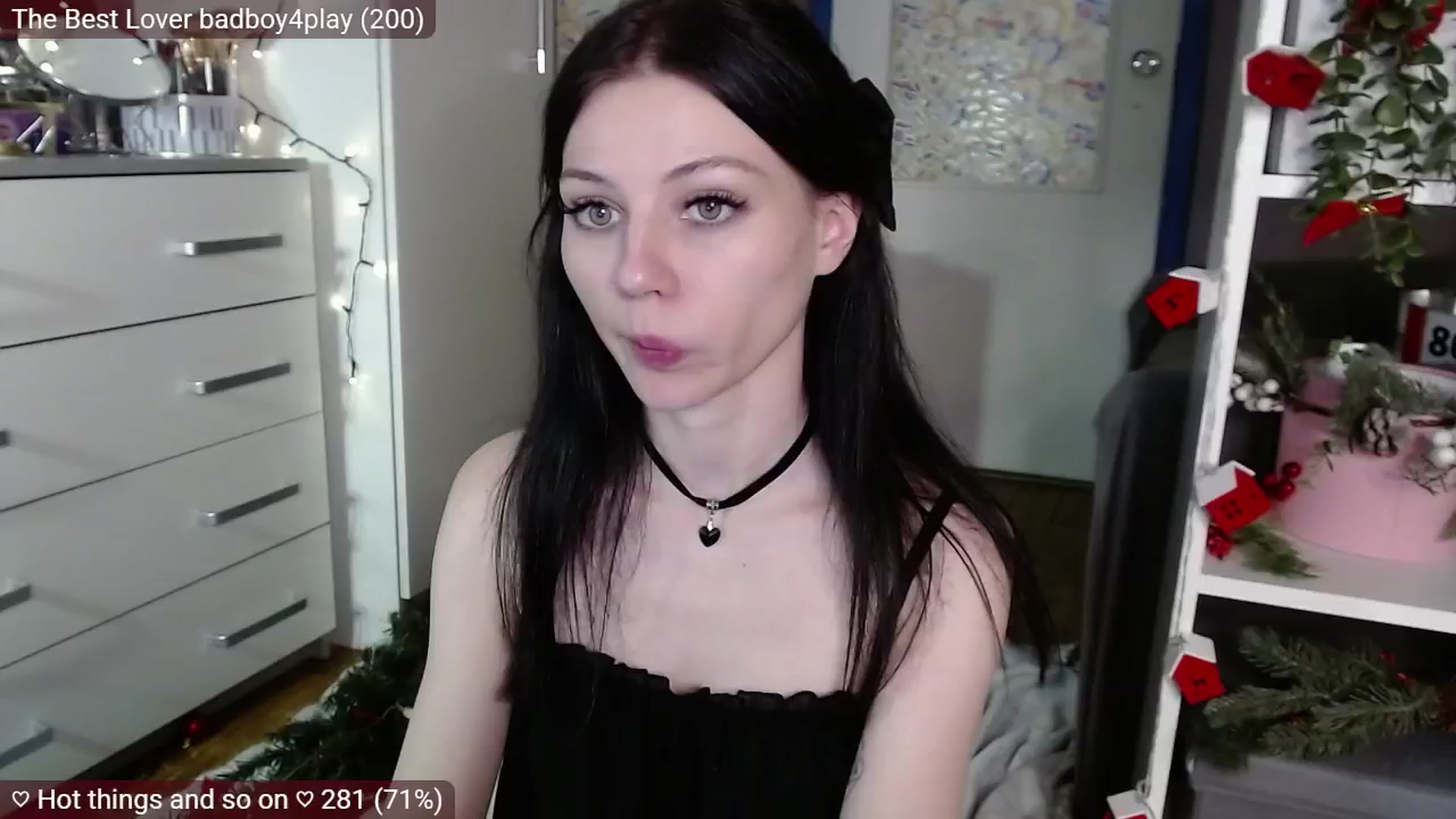 Gallery image thumbnail from JellyFox's myfreecams stream on, 01/10/2025, 08:59 image 16 of 20