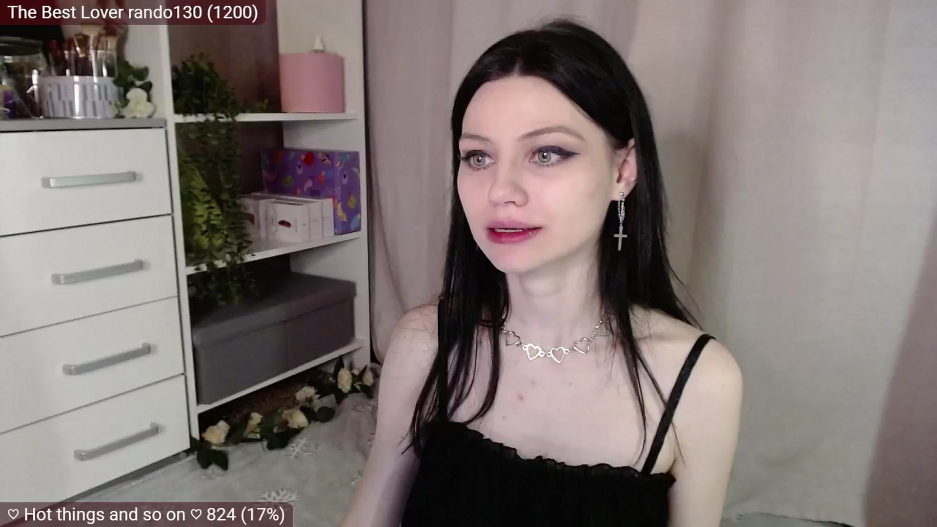 Gallery image thumbnail from JellyFox's myfreecams stream on, 02/04/2025, 06:37 image 5 of 20