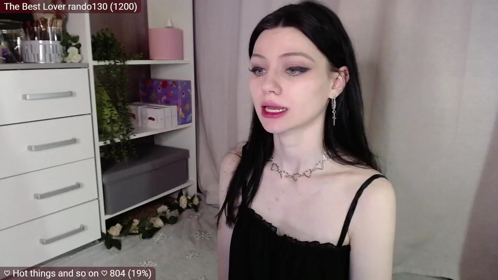 Gallery image thumbnail from JellyFox's myfreecams stream on, 02/04/2025, 06:37 image 18 of 20