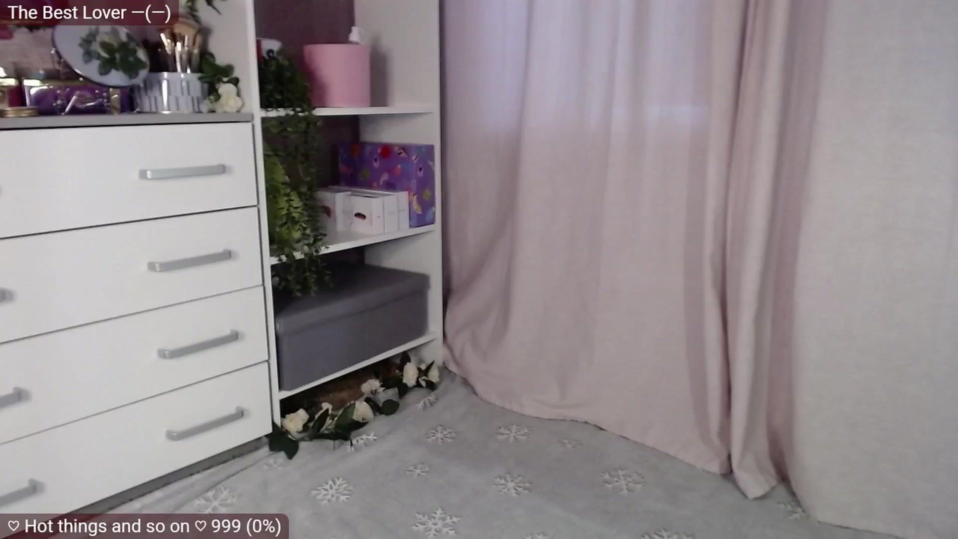 Gallery image thumbnail from JellyFox's myfreecams stream on, 02/05/2025, 07:45 image 14 of 20