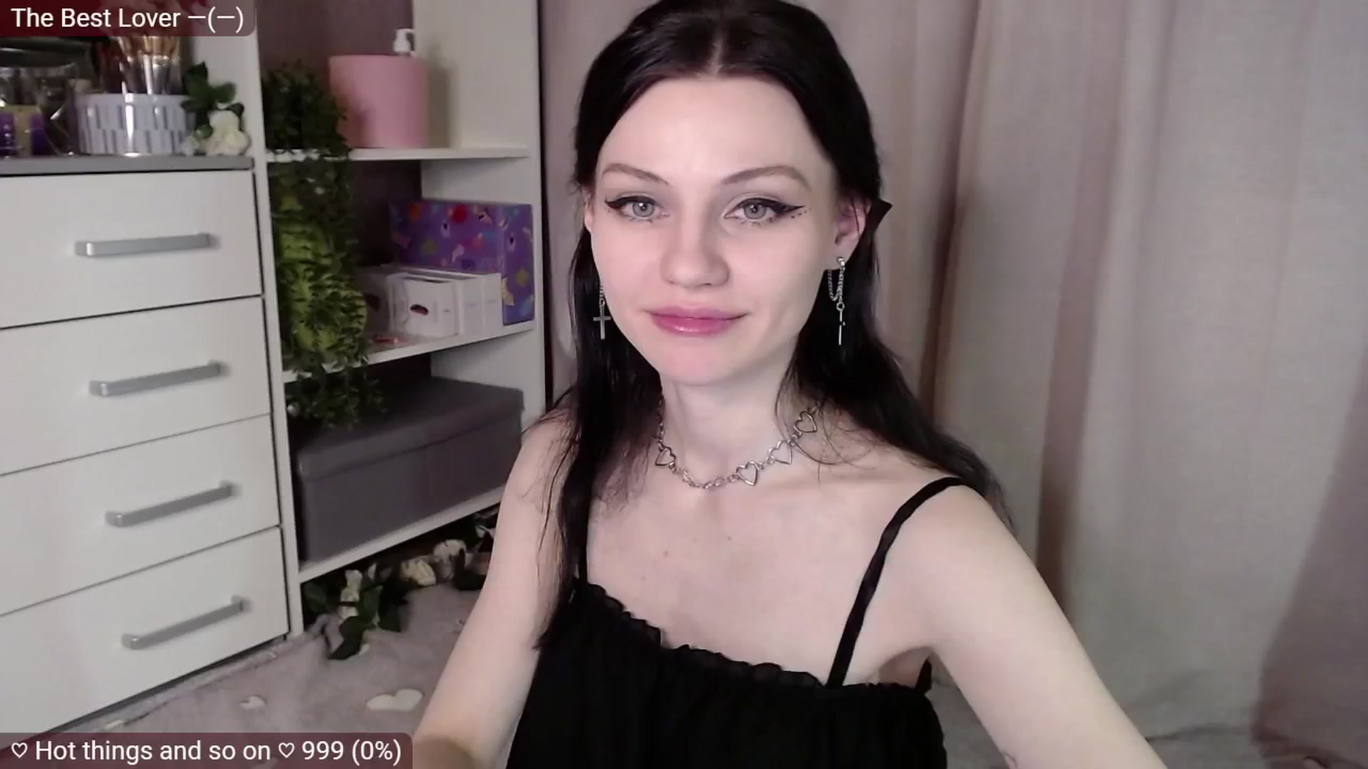 Gallery image thumbnail from JellyFox's myfreecams stream on, 02/10/2025, 04:53 image 17 of 20