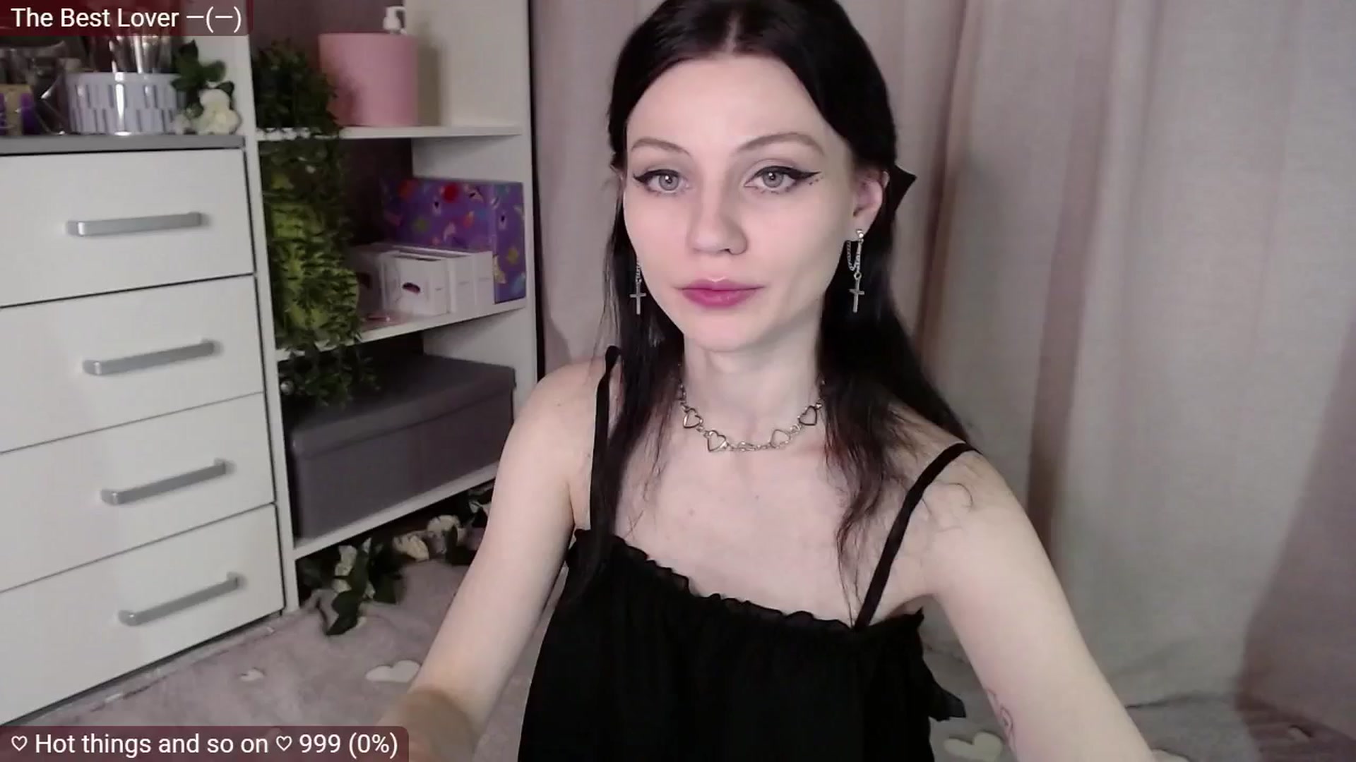 Gallery image thumbnail from JellyFox's myfreecams stream on, 02/10/2025, 04:53 image 6 of 20