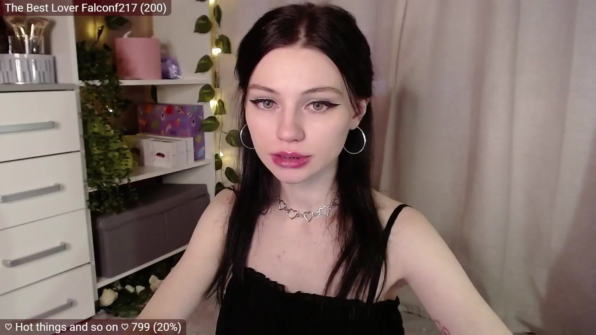 Gallery image thumbnail from JellyFox's myfreecams stream on, 02/19/2025, 06:38 image 19 of 20