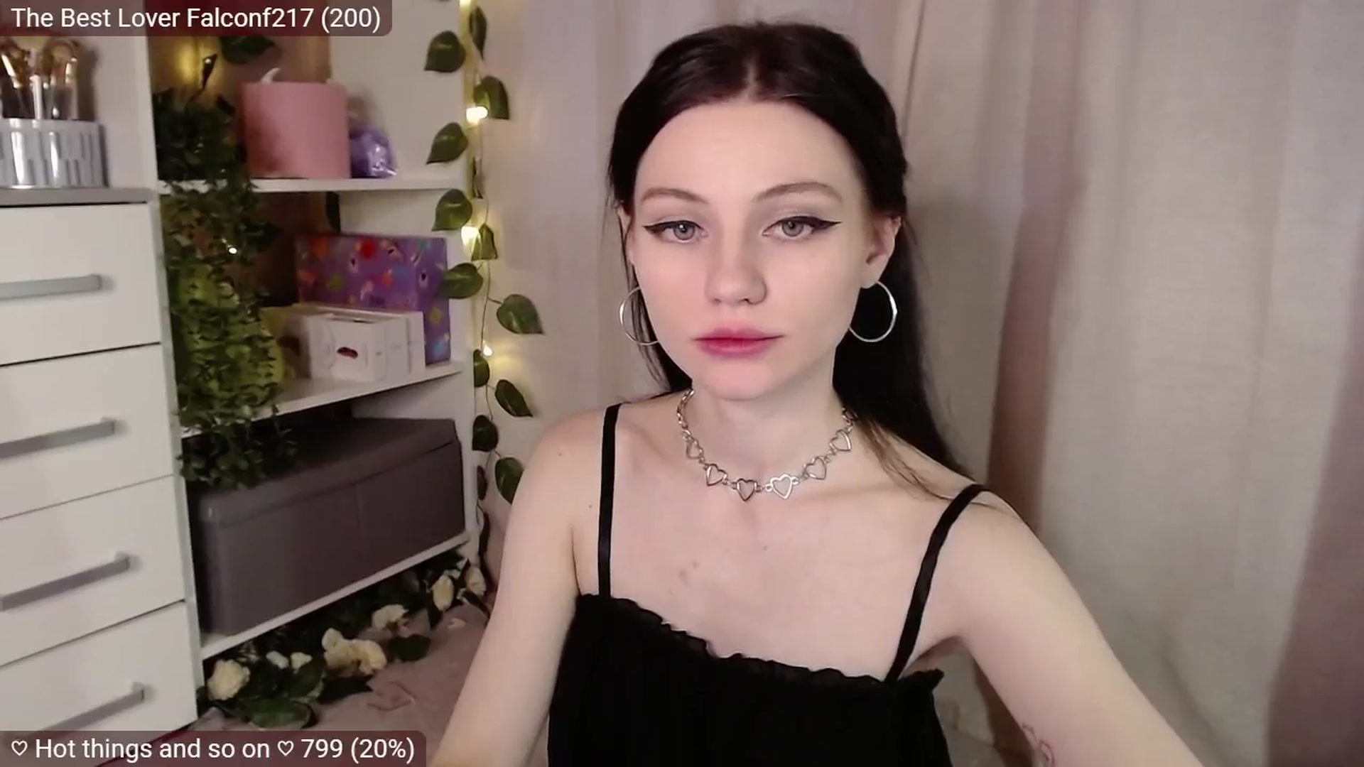 Gallery image thumbnail from JellyFox's myfreecams stream on, 02/19/2025, 07:23 image 20 of 20