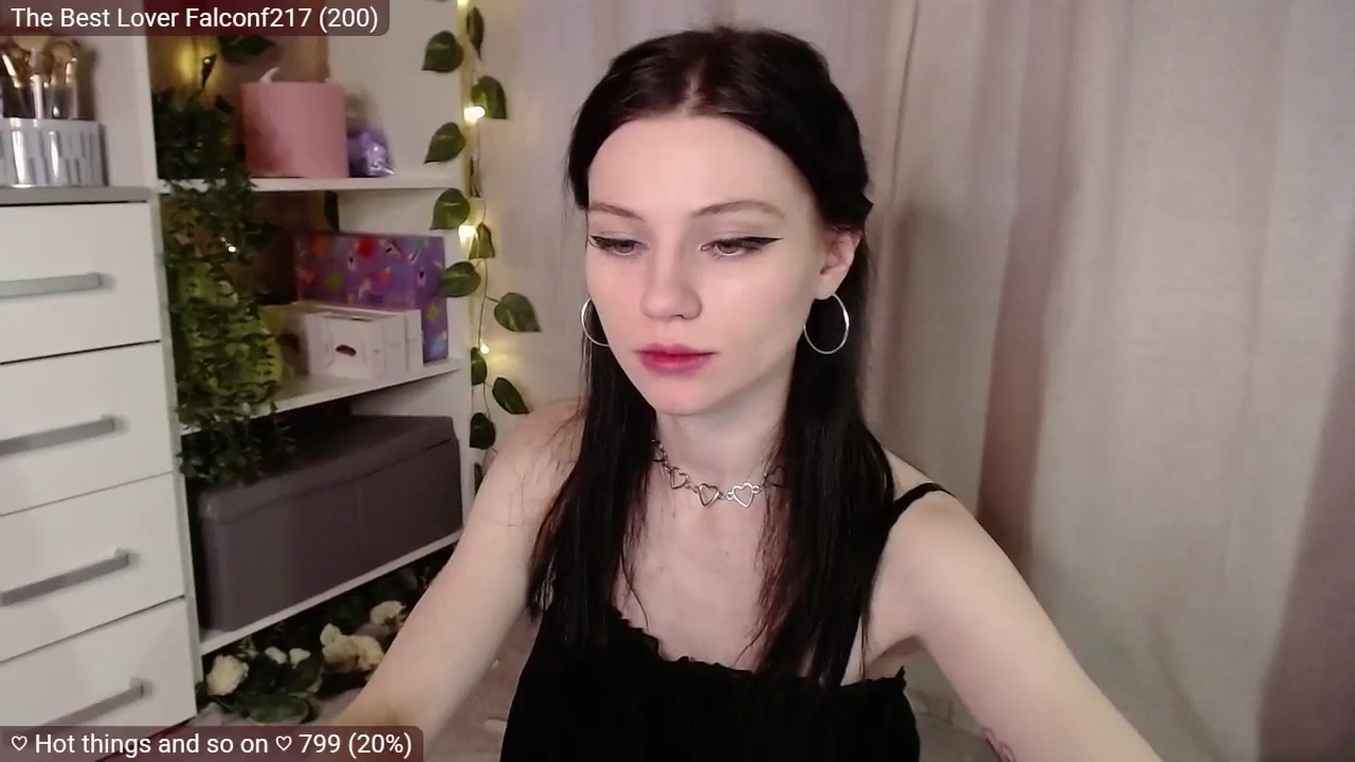 Gallery image thumbnail from JellyFox's myfreecams stream on, 02/19/2025, 07:23 image 19 of 20
