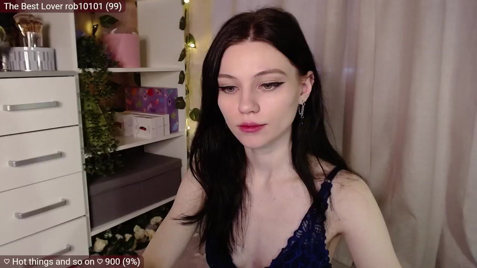 Gallery image thumbnail from JellyFox's myfreecams stream on, 02/20/2025, 07:56 image 11 of 20
