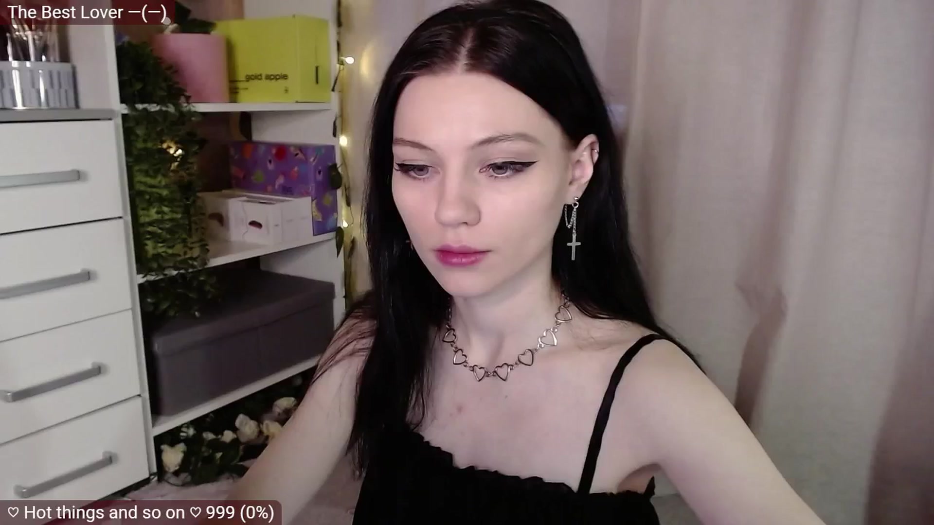 Gallery image thumbnail from JellyFox's myfreecams stream on, 02/21/2025, 07:05 image 13 of 20