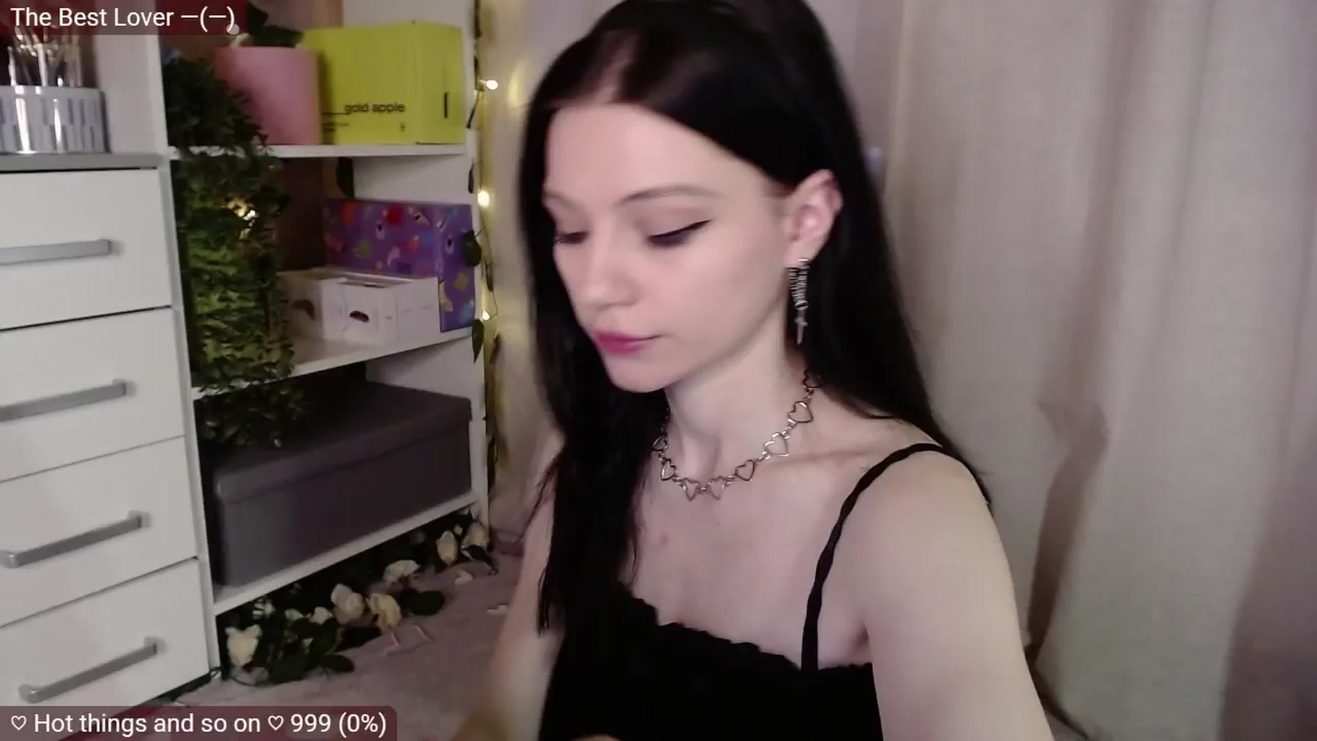 Gallery image thumbnail from JellyFox's myfreecams stream on, 02/21/2025, 07:05 image 18 of 20